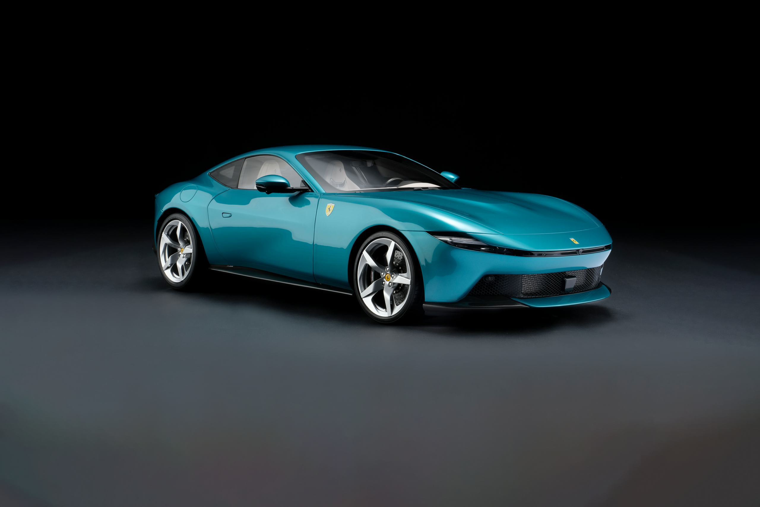 Amalgam Ferrari Amalfi (2026) - Grün | 1:8 - Image 2