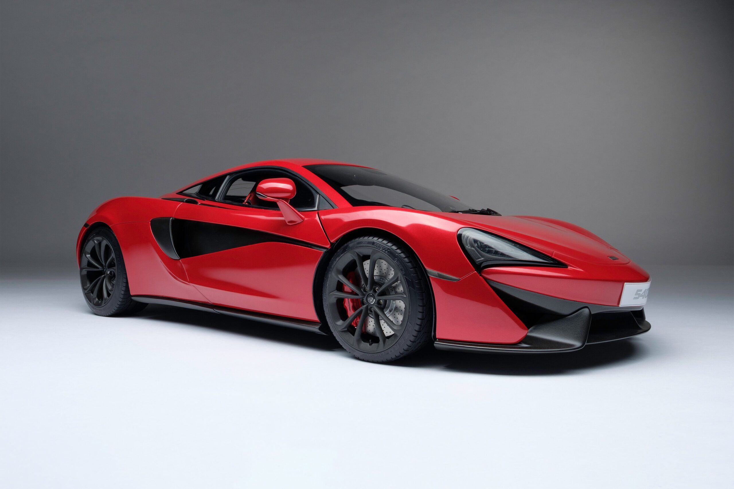 Amalgam McLaren 540C (2015) - Weiß | 1:8