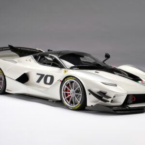 アマルガム フェラーリ FXX K エボ (2017) - ホワイト | 1:8