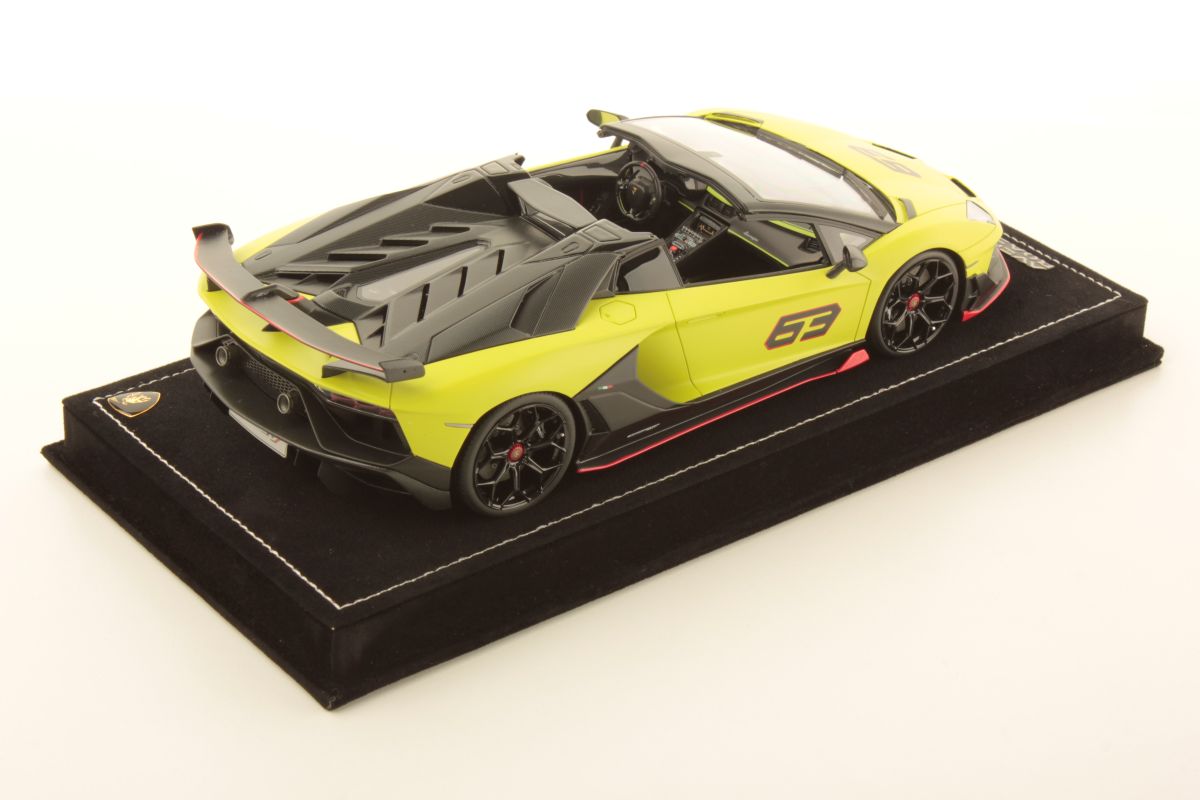 MR Collection Lamborghini Aventador SVJ Roadster | 1:18 – Bild 2