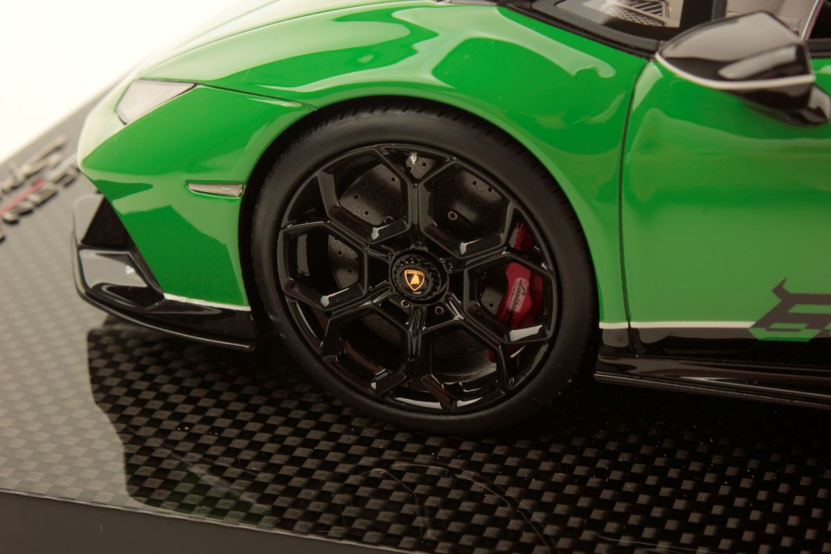 MR Collection Lamborghini Huracan EVO Spyder - ONE OFF 60th Anniversary | 1:18 – Bild 5