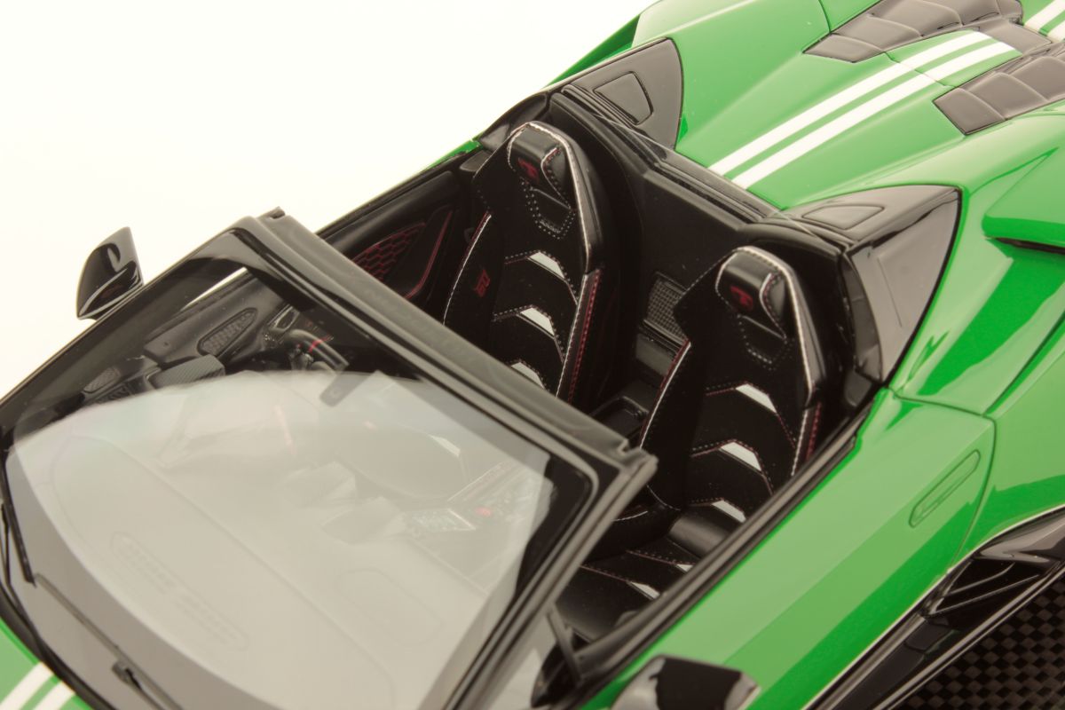 MR Collection Lamborghini Huracan EVO Spyder - ONE OFF 60th Anniversary | 1:18 – Bild 6