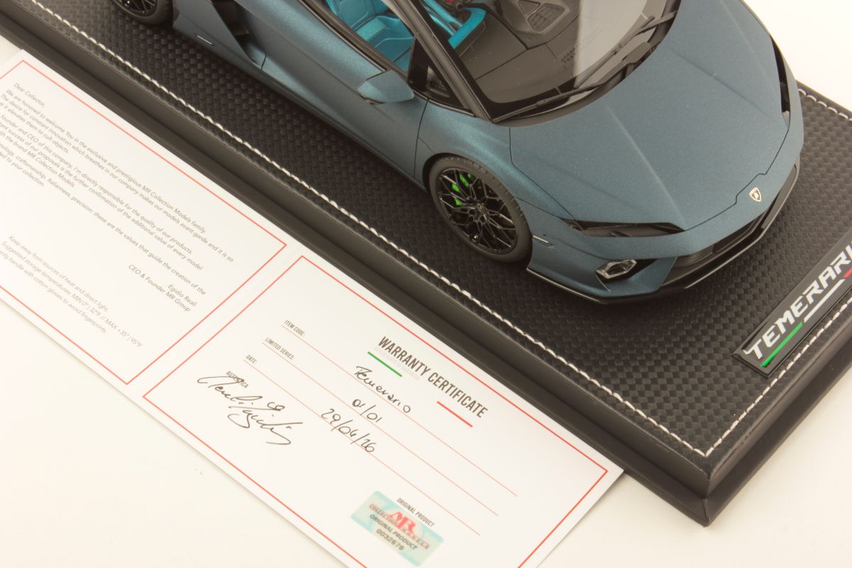 MR Collection Lamborghini Temerario - ONE OFF Matte Blu Mehit | 1:18 – Bild 7