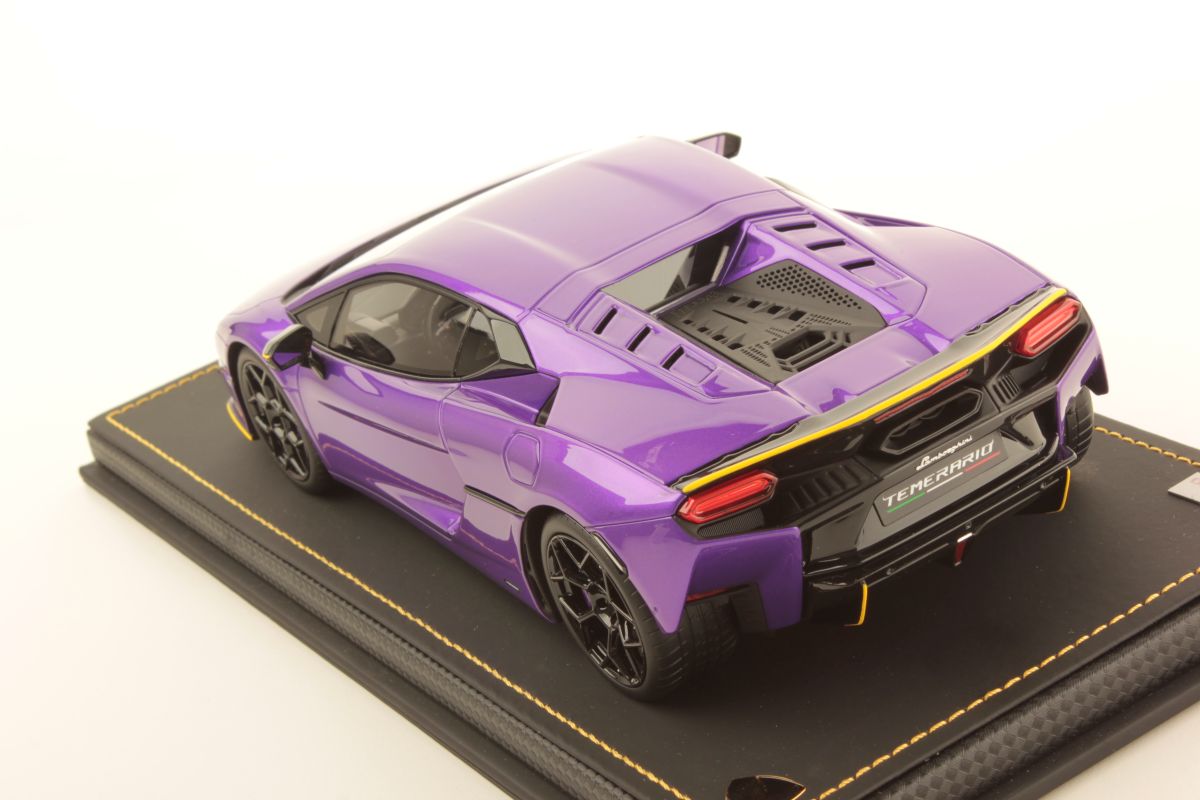 MR Collection Lamborghini Temerario - ONE OFF Viola Pasifae with Yellow Livery | 1:18 – Bild 4