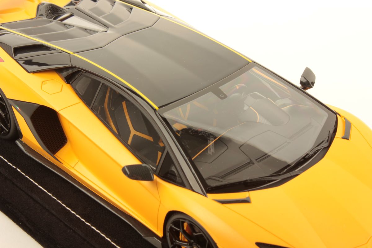 MR Collection Lamborghini Aventador SVJ | 1:18 – Bild 6