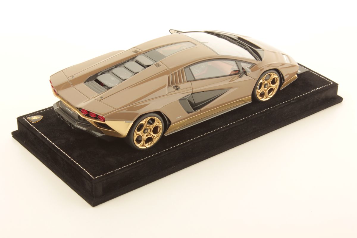 MR Collection Lamborghini Countach LPI 800-4 - Bronze Amestris | 1:18 – Bild 2