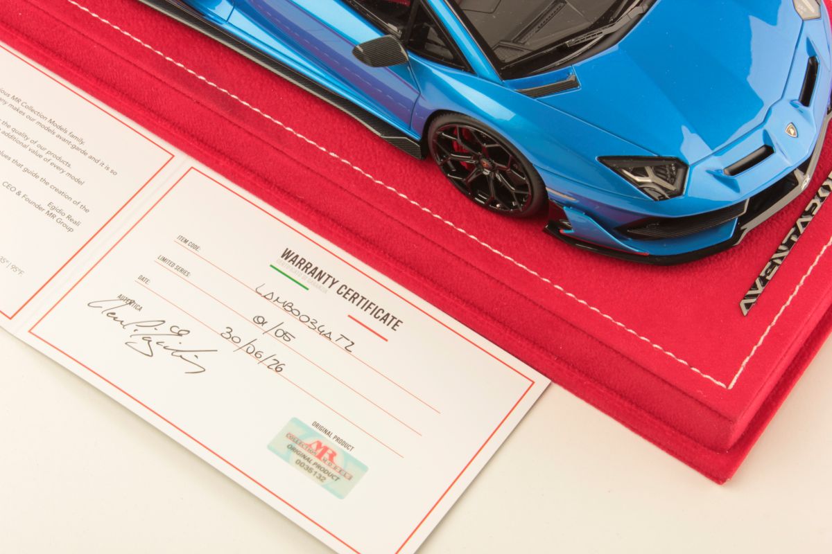 MR Collection Lamborghini Aventador SVJ - Blue Nethuns | 1:18 – Bild 7