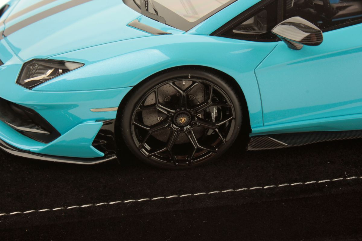 MR Collection Lamborghini Aventador SVJ - Blue Cepheus | 1:18 – Bild 5