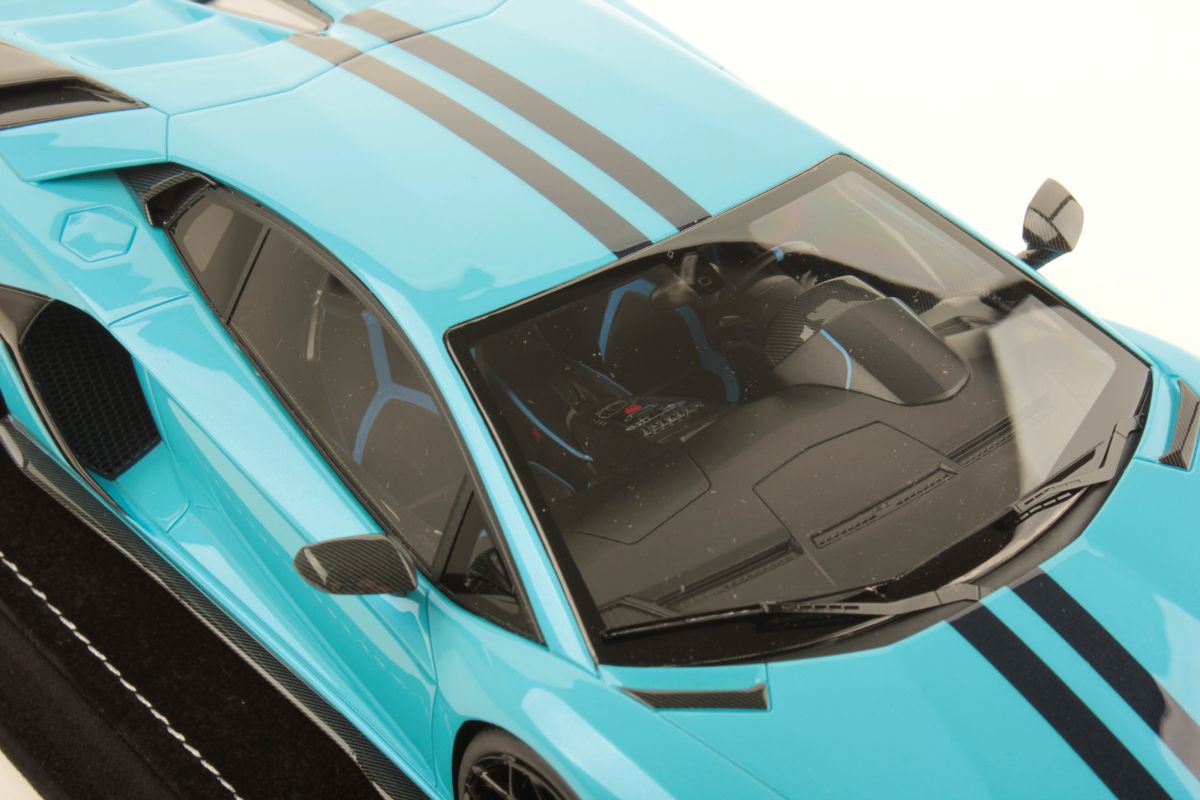 MR Collection Lamborghini Aventador SVJ - Blue Cepheus | 1:18 – Bild 6