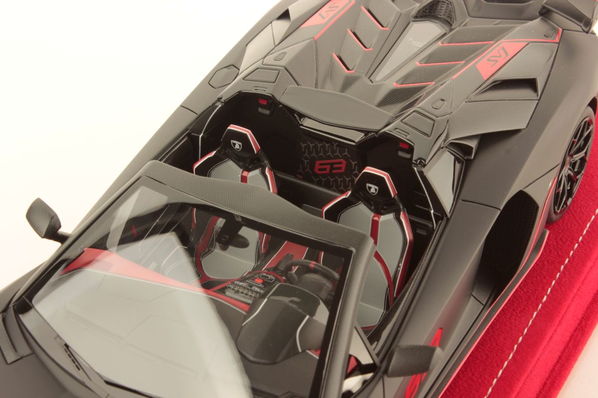 MR Collection Lamborghini Aventador SVJ Roadster - Nero Nemesis | 1:18 – Bild 6