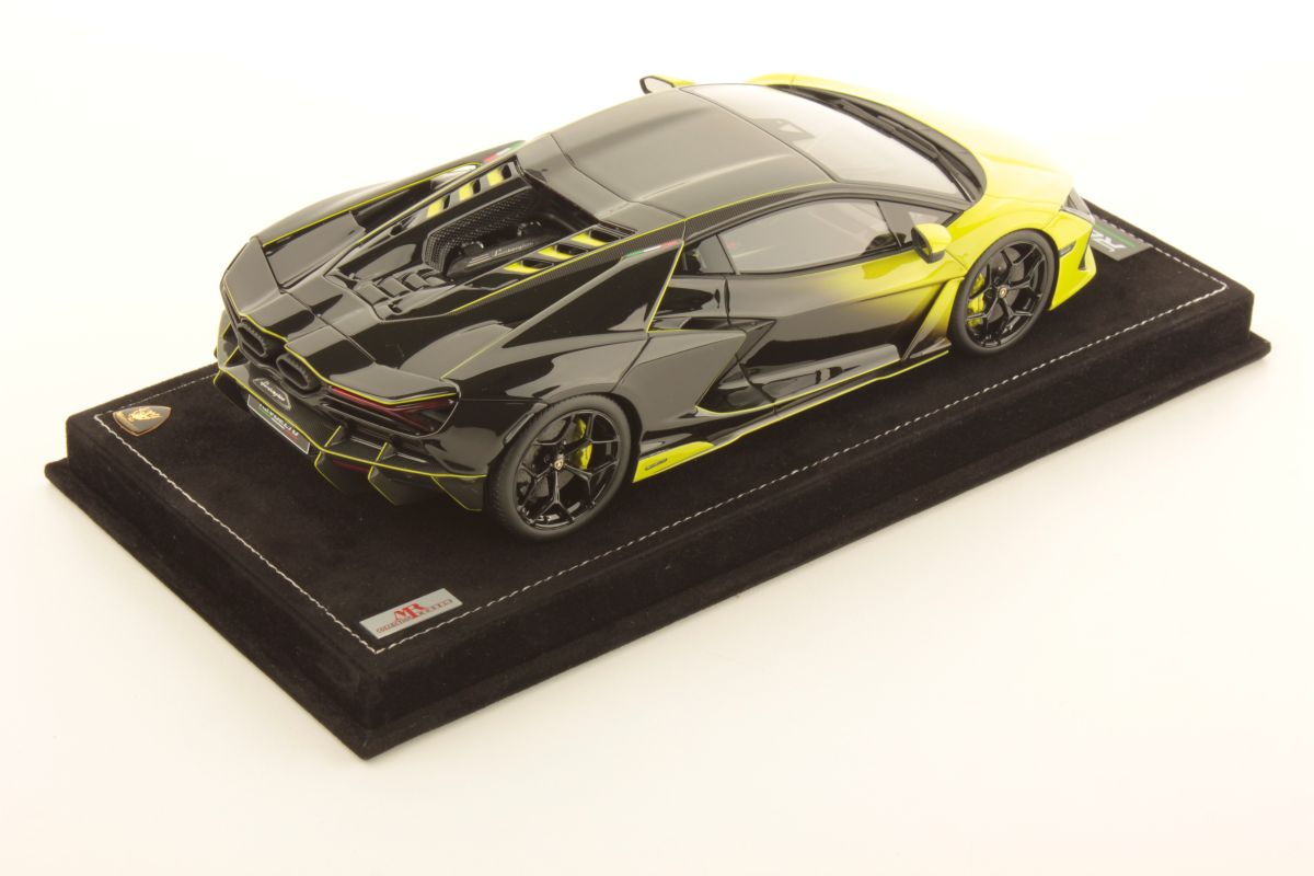 MR Collection Lamborghini Revuelto Special Series - Fading Effect | 1:18 – Bild 2