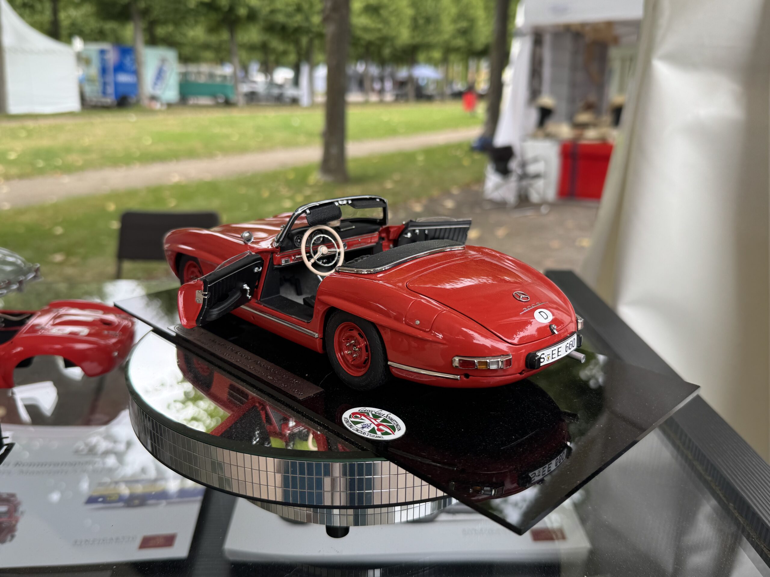 CMC Mercedes-Benz 300 SL Roadster, Rennvariante, CGS 2026, rot, #4 Limited Edition 300 Stück - Immagine 2