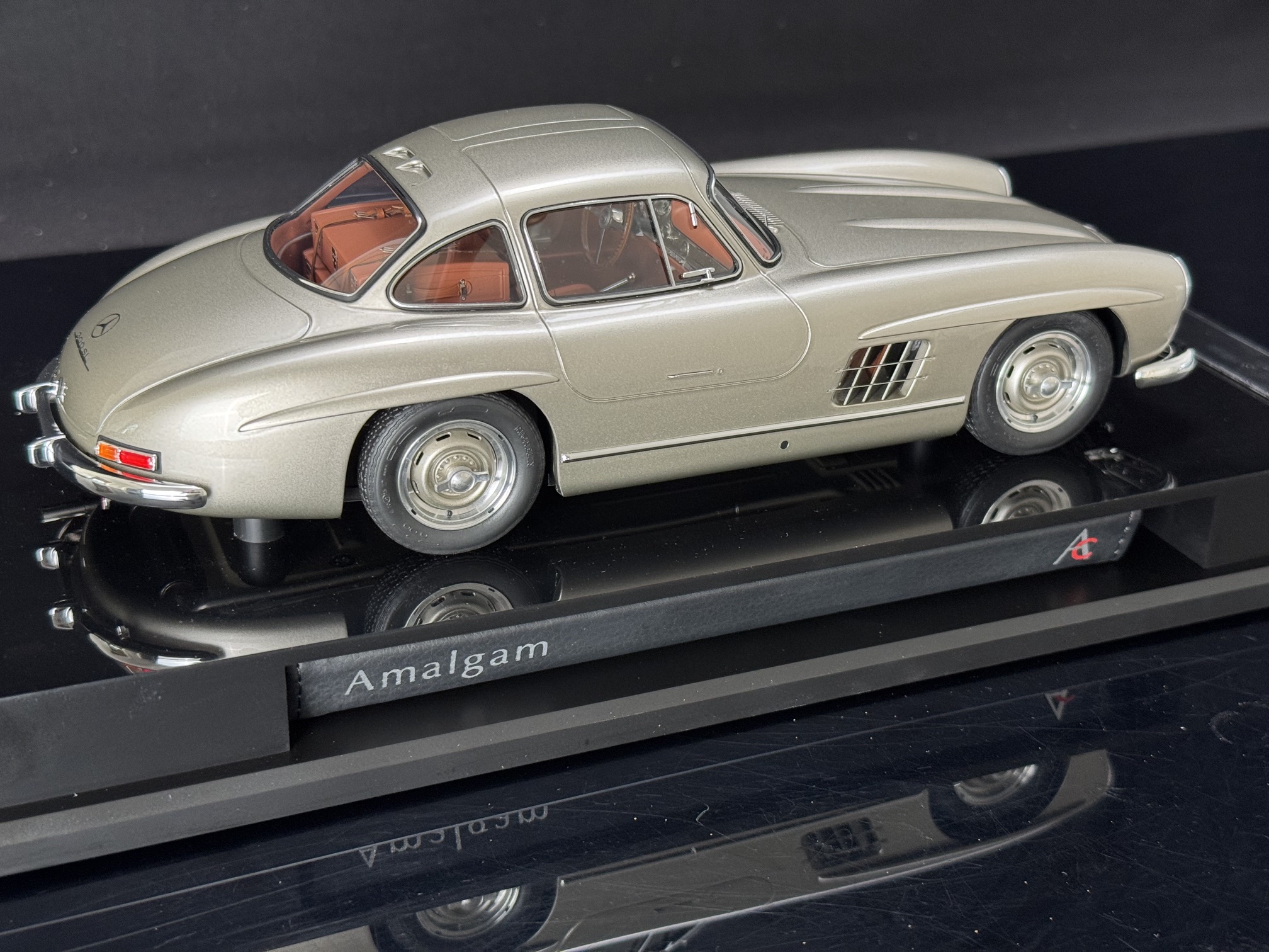 Amalgam Mercedes-Benz 300SL Gullwing 1:18 - 1/18 – Bild 8