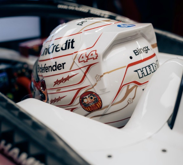 MR Collection Ferrari Lewis Hamilton Scuderia Ferrari HP Japanese GP 2026 - Race Livery | 1:5 - Image 2