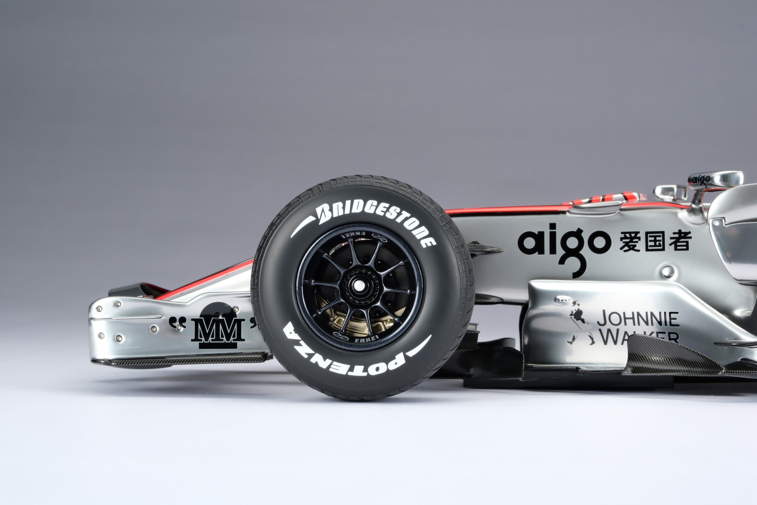 Amalgam McLaren MP4-22 2007 European Grand Prix - Lewis Hamilton - Rot | 1:8 - Image 8