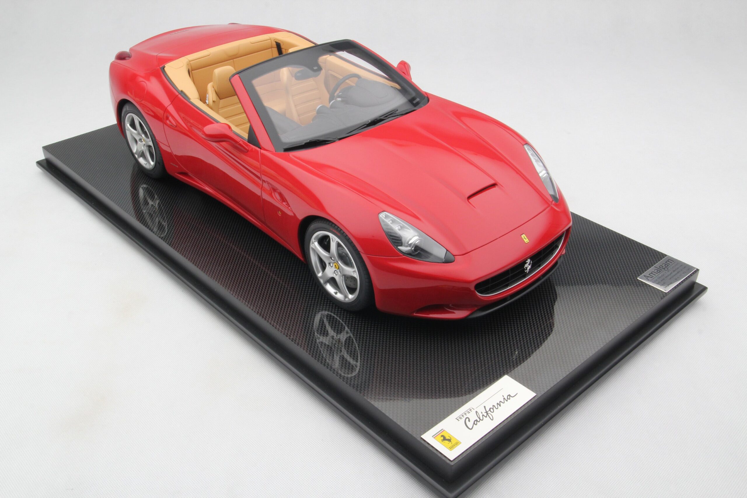 Amalgam Ferrari California (2008) - Rot, Blau | 1:8 - 画像30