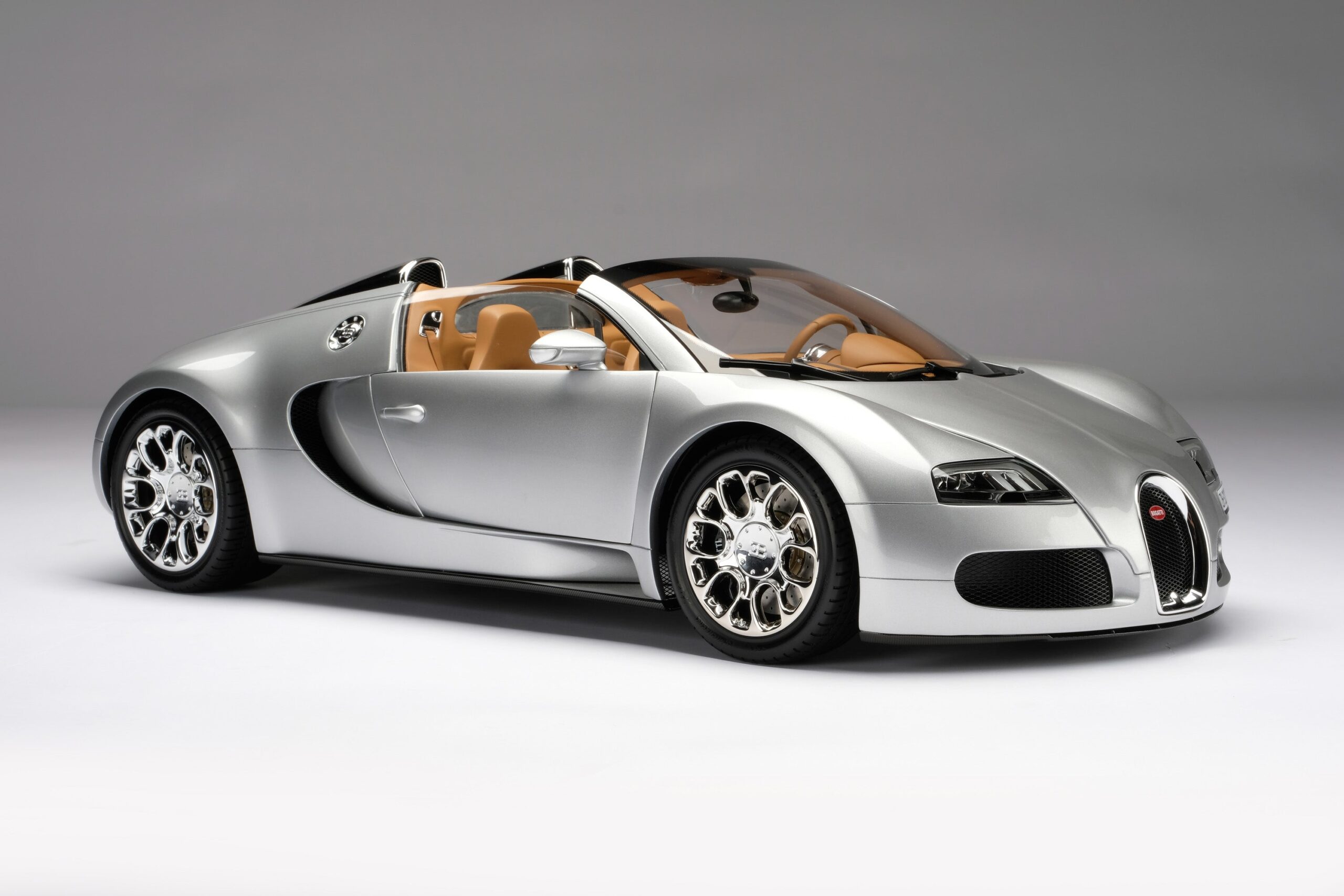 Amalgam Bugatti Veyron Tailor Made | 1:8 - Image 24
