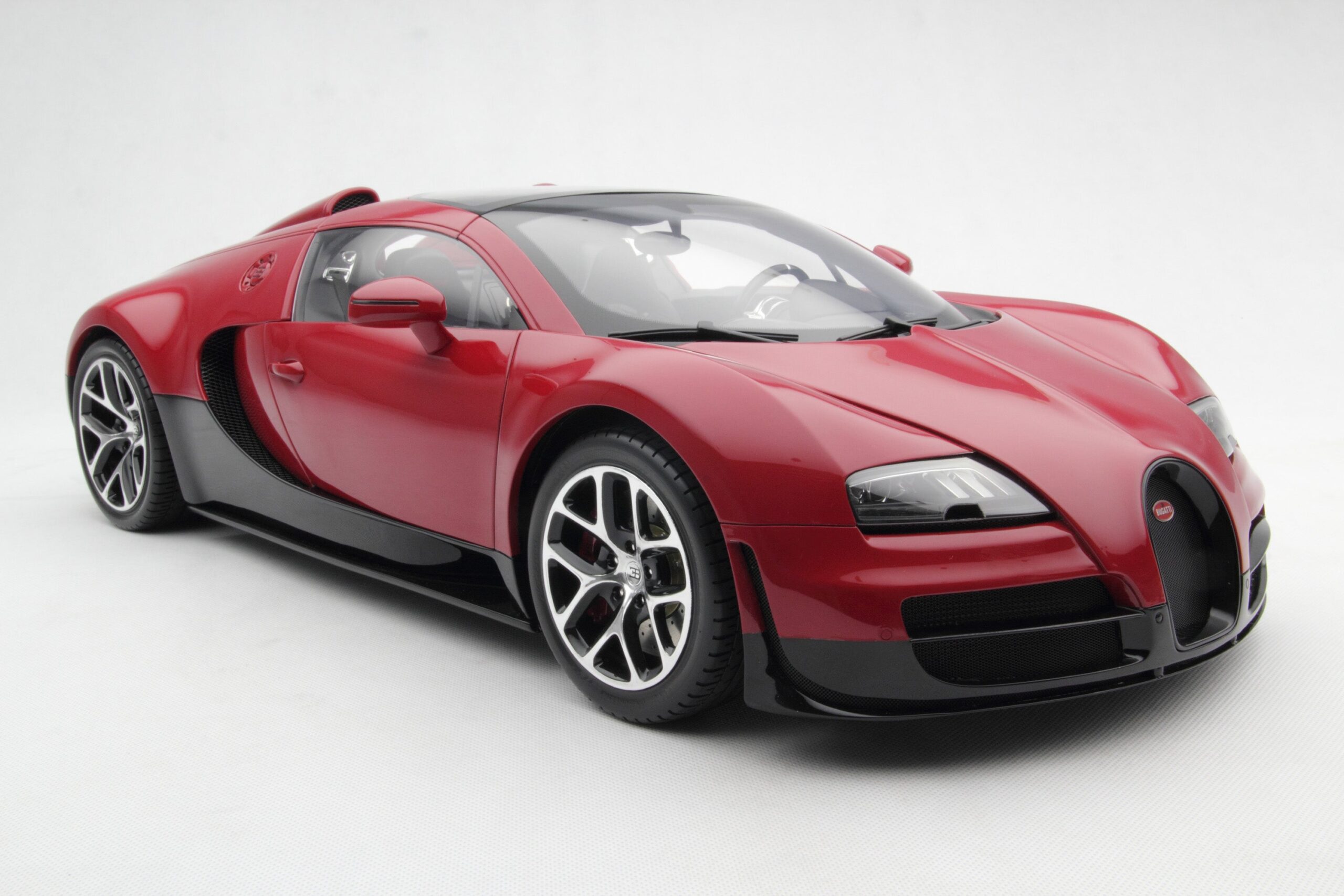 Amalgam Bugatti Veyron Tailor Made | 1:8 - Image 37