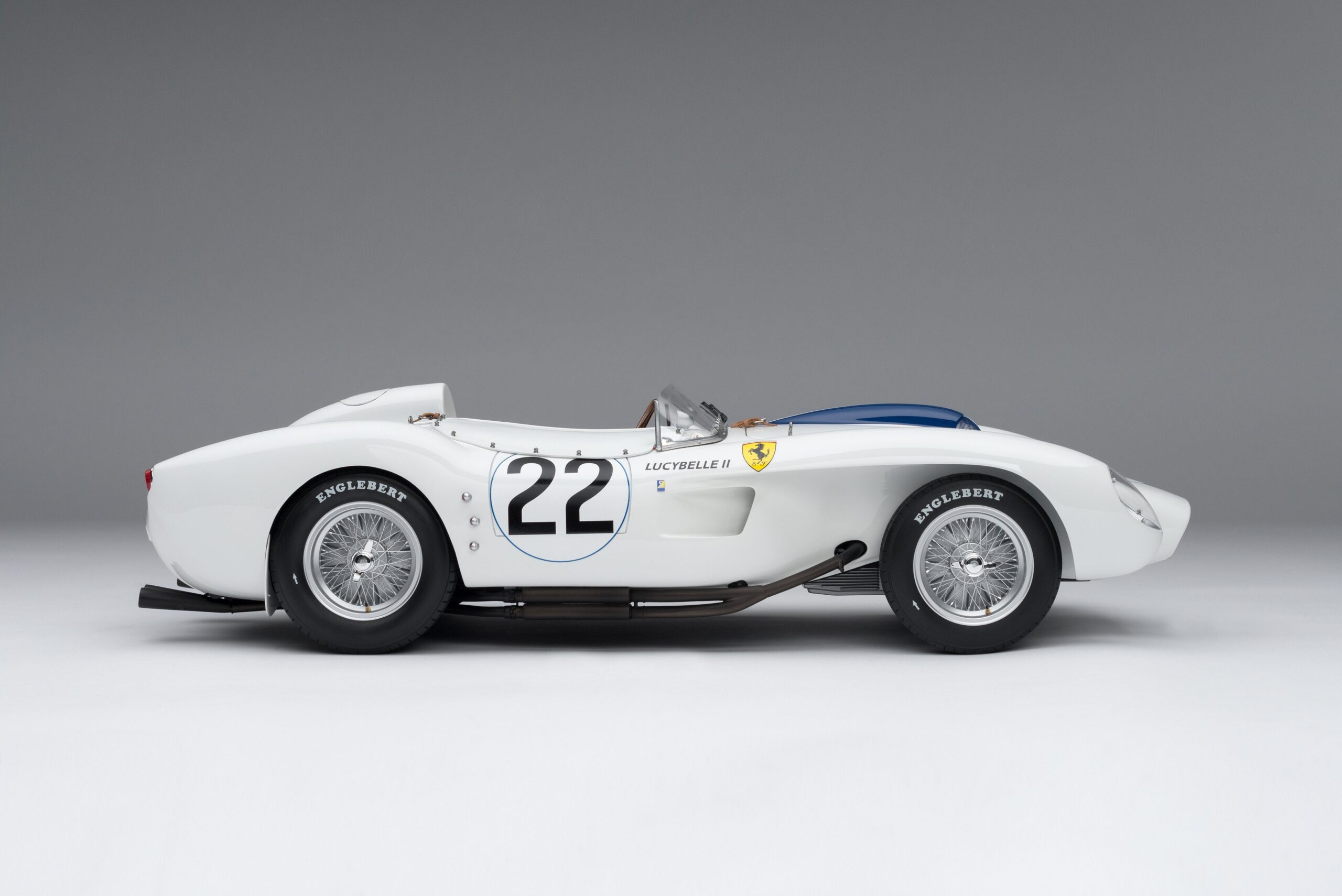 Amalgam Ferrari 250 TR 1958 Le Mans "Lucybelle II" - Weiß | 1:8 – Bild 8