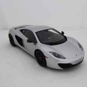 Amalgam McLaren MP4-12C (2011) - Schwarz | 1:8