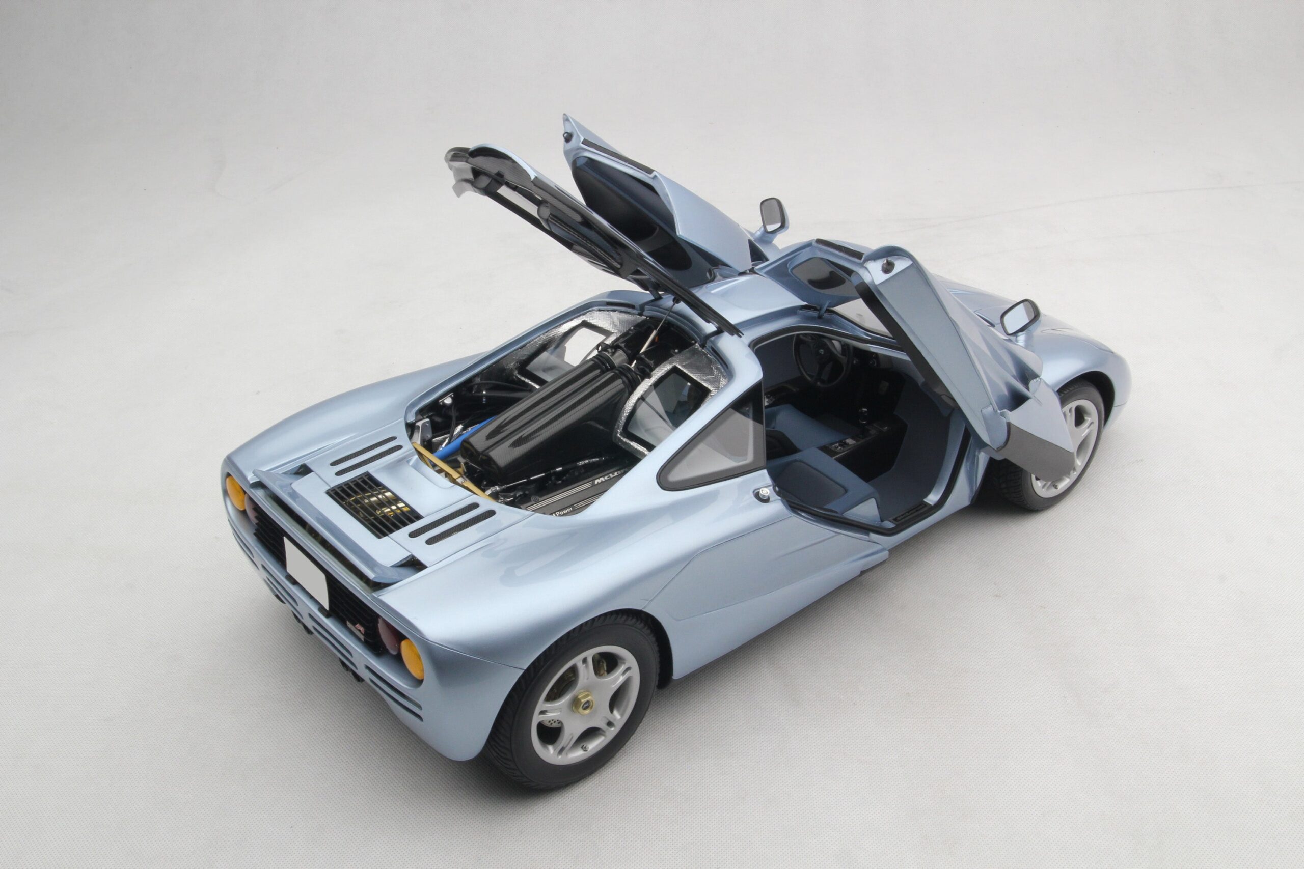Amalgam McLaren F1 (1992) - Rot | 1:8 – Bild 21