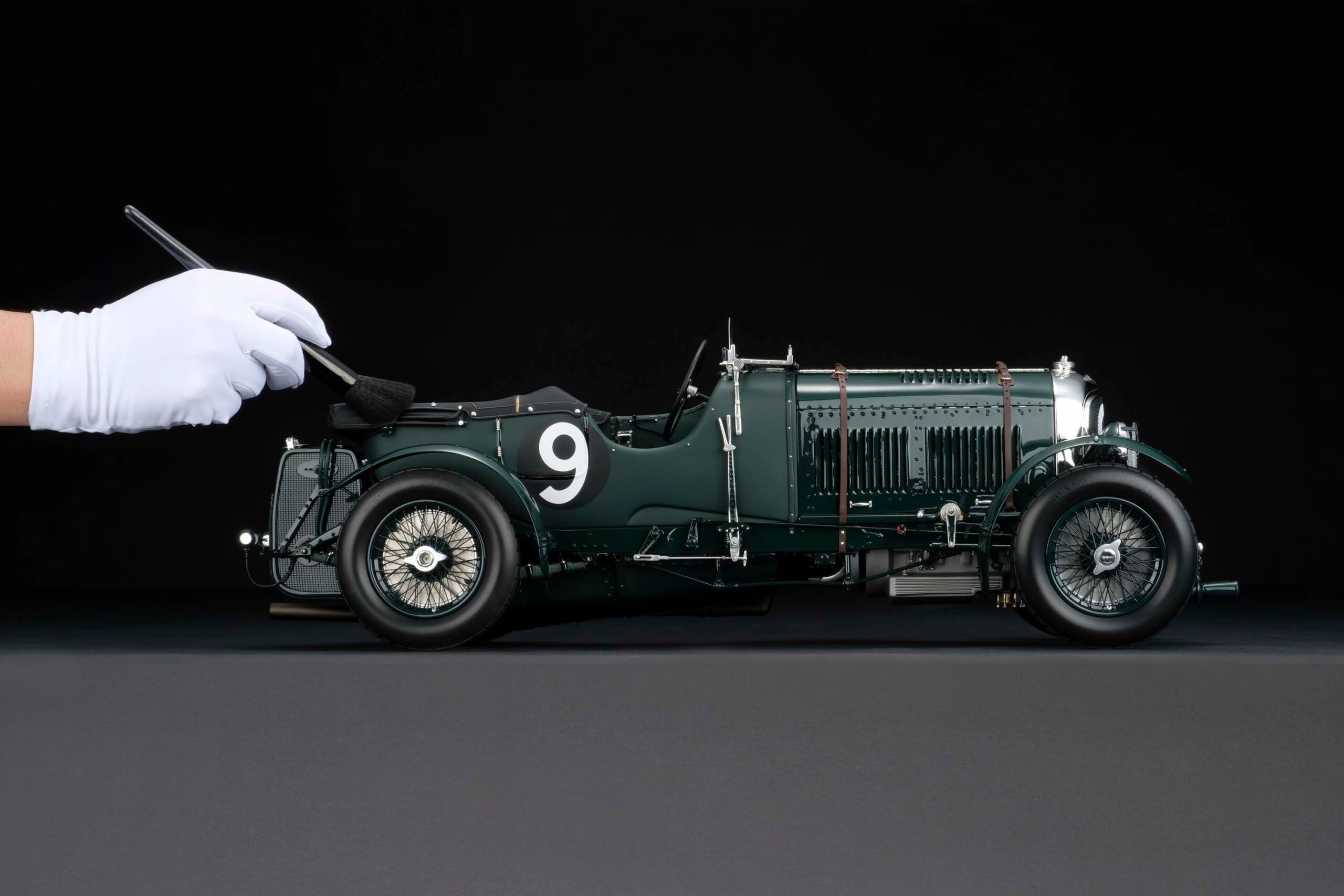 Amalgam Bentley Blower 1930 Le Mans Birkin & Chassagne - Blau | 1:8 - Image 3