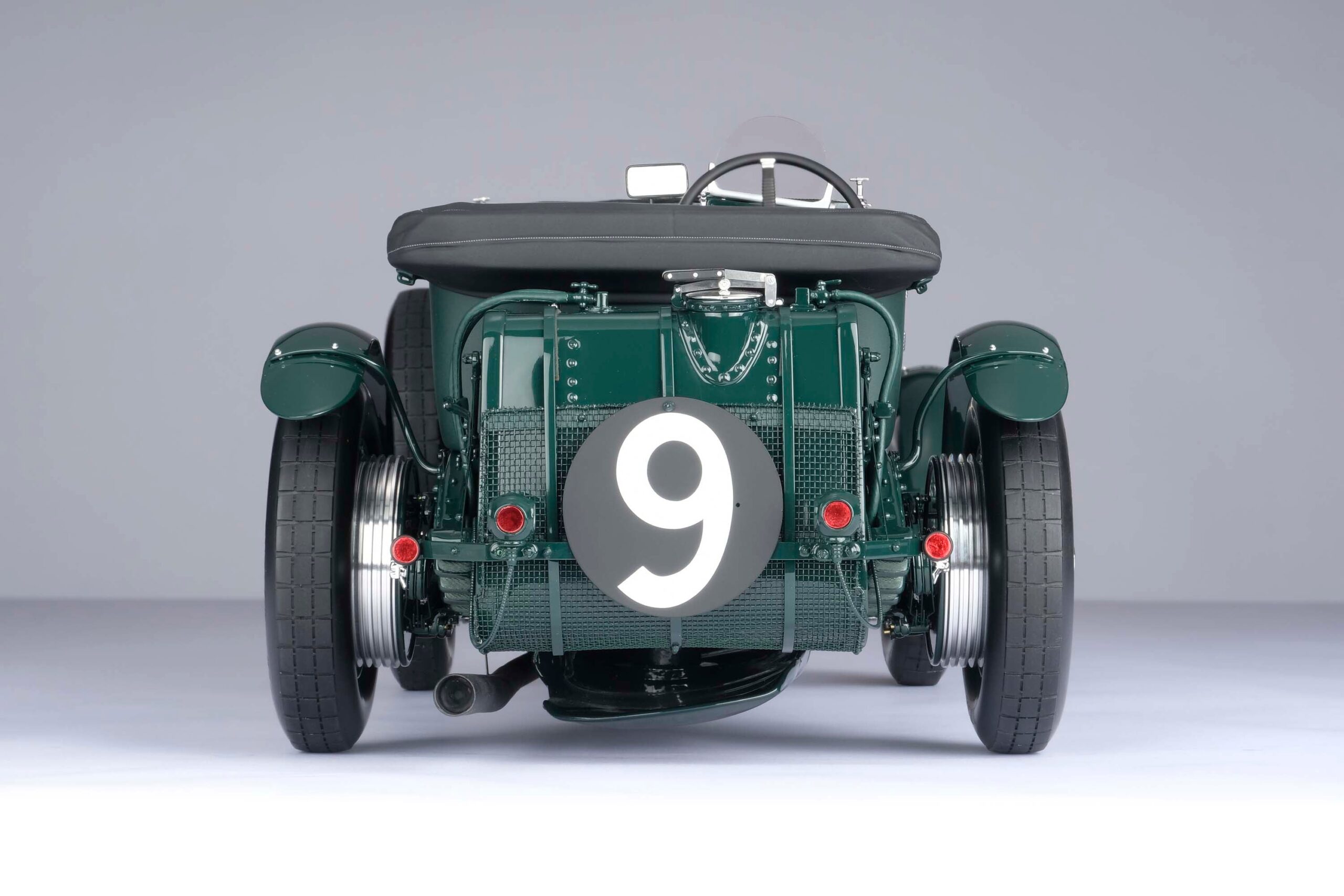 Amalgam Bentley Blower 1930 Le Mans Birkin & Chassagne - Blau | 1:8 - Image 9