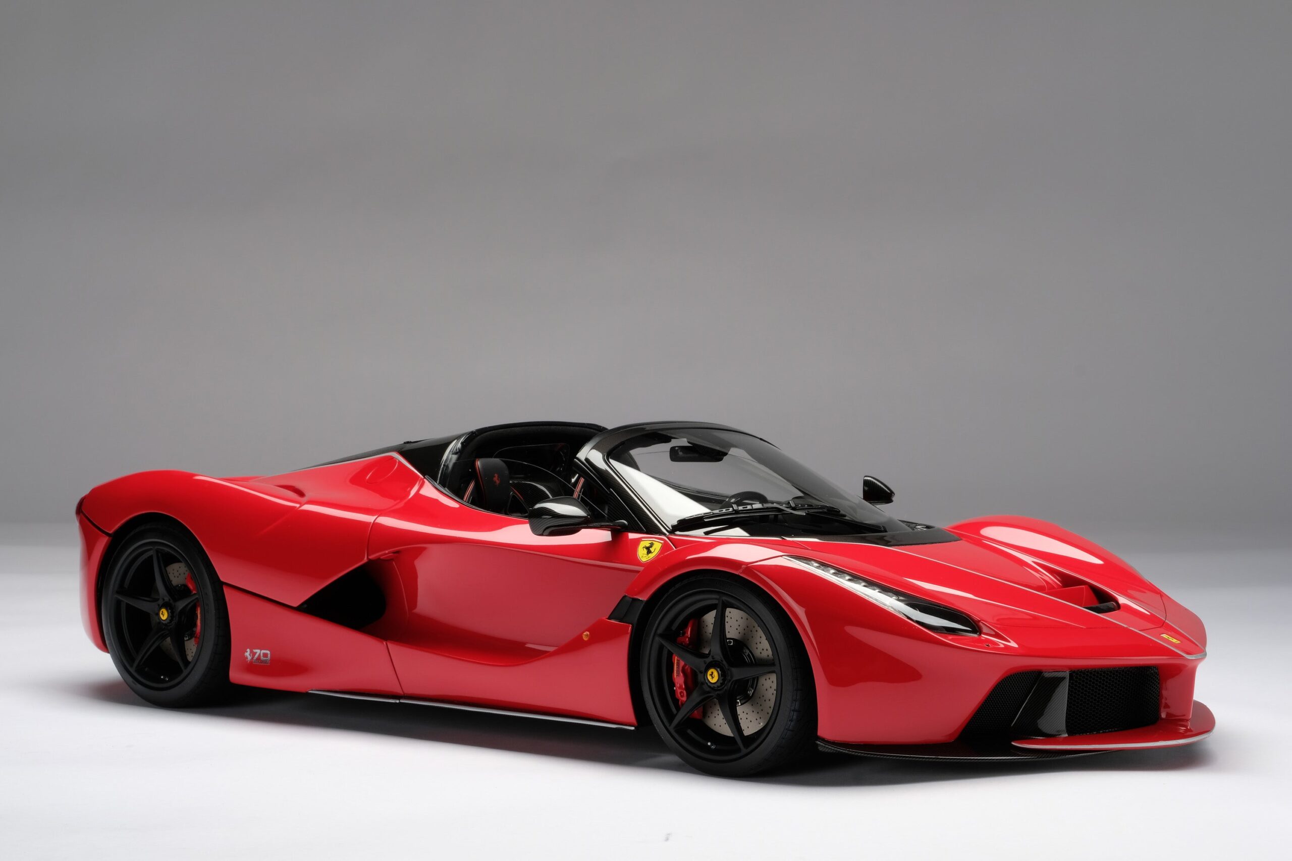 Amalgam Ferrari LaFerrari & LaFerrari Aperta Tailor Made | 1:8 - Image 8