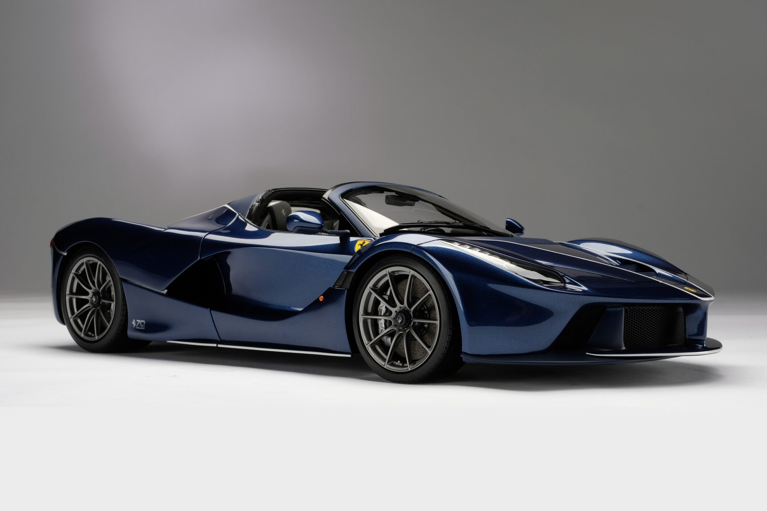 Amalgam Ferrari LaFerrari & LaFerrari Aperta Tailor Made | 1:8