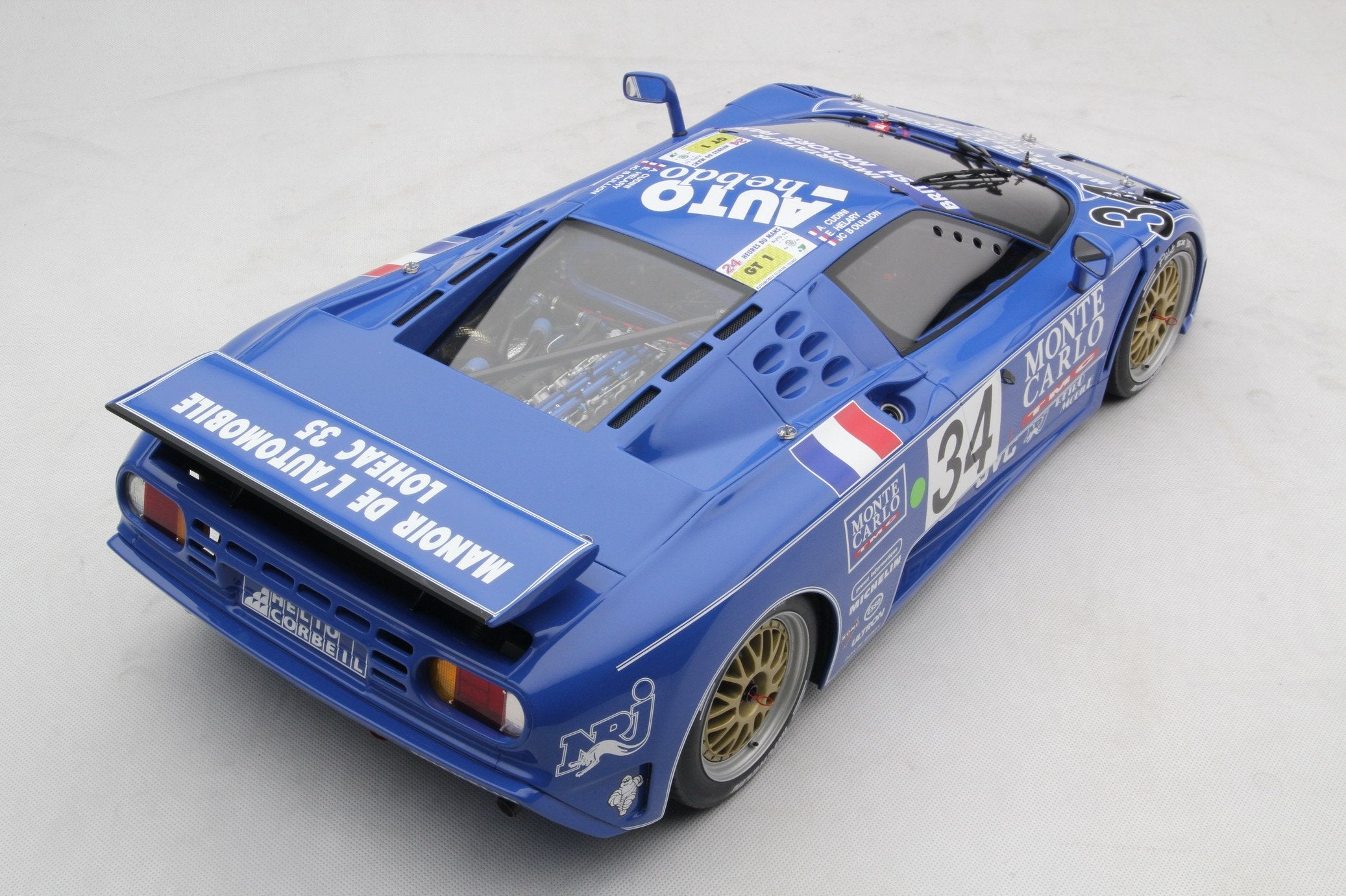 Amalgam Bugatti EB110 LM 1994 Le Mans - Blau | 1:8 – Bild 12