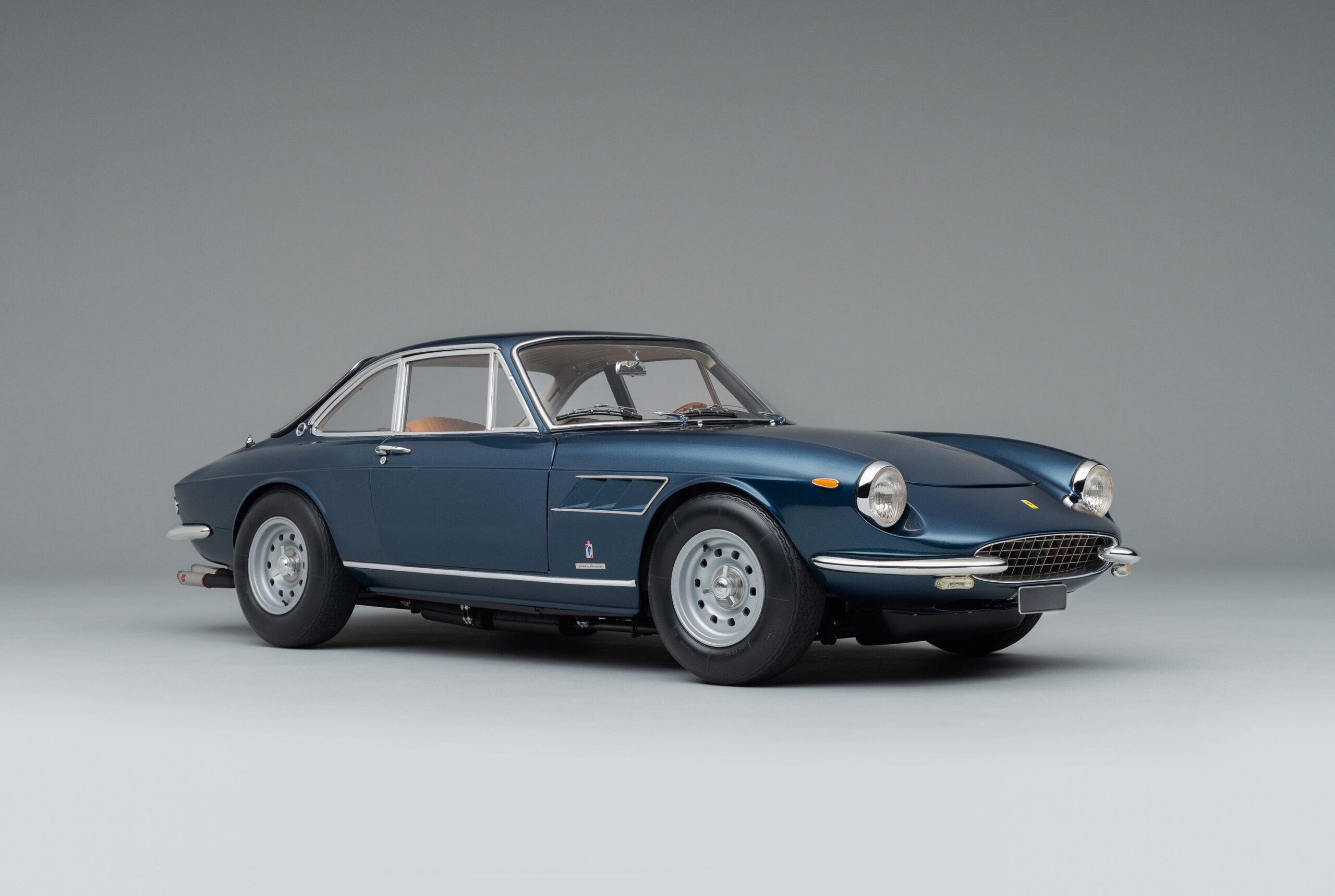 Amalgam Ferrari 330 GTC (1966) - Blau | 1:8