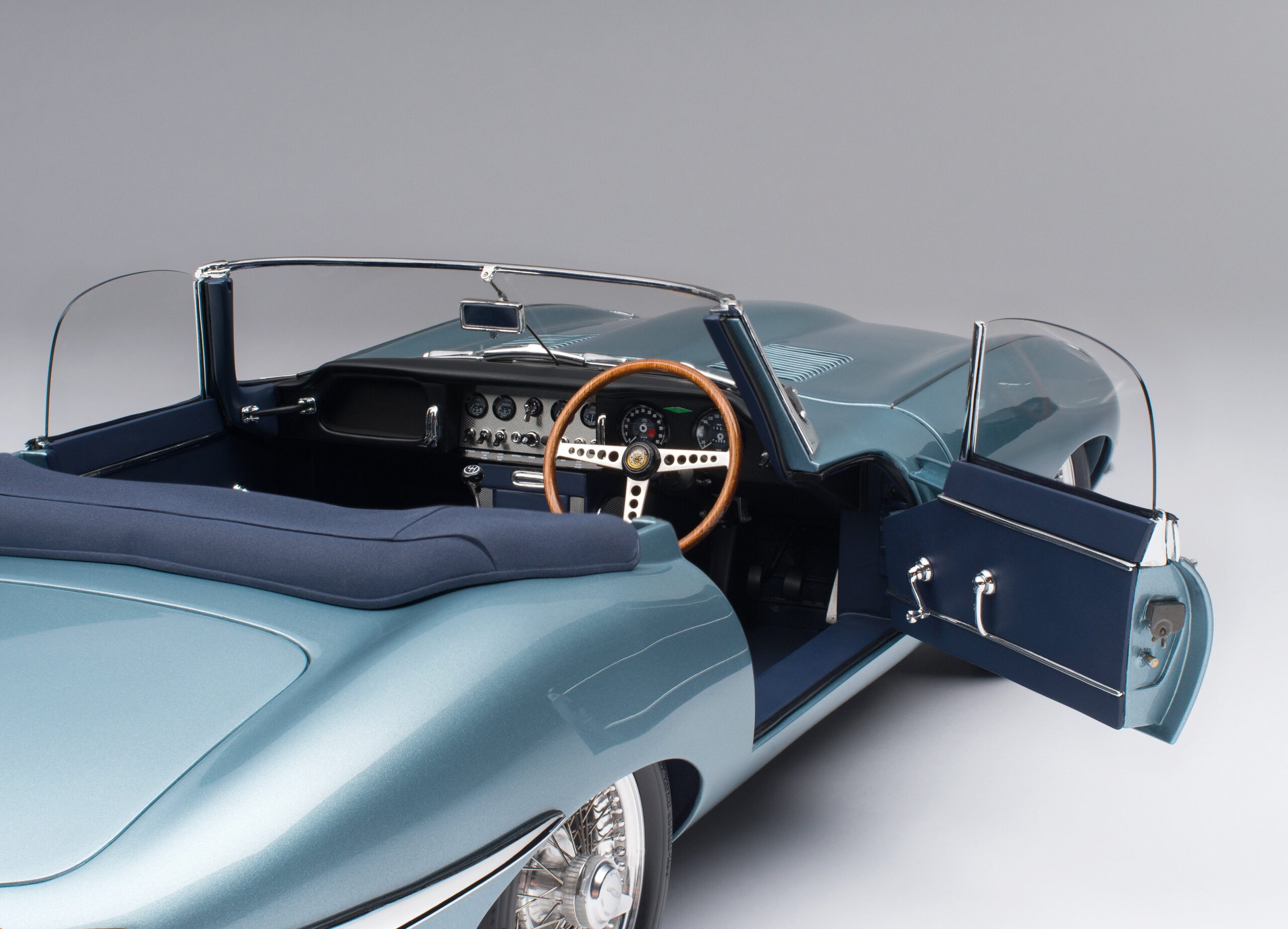 Amalgam Jaguar E-type Roadster (1961) | 1:8 – Bild 12