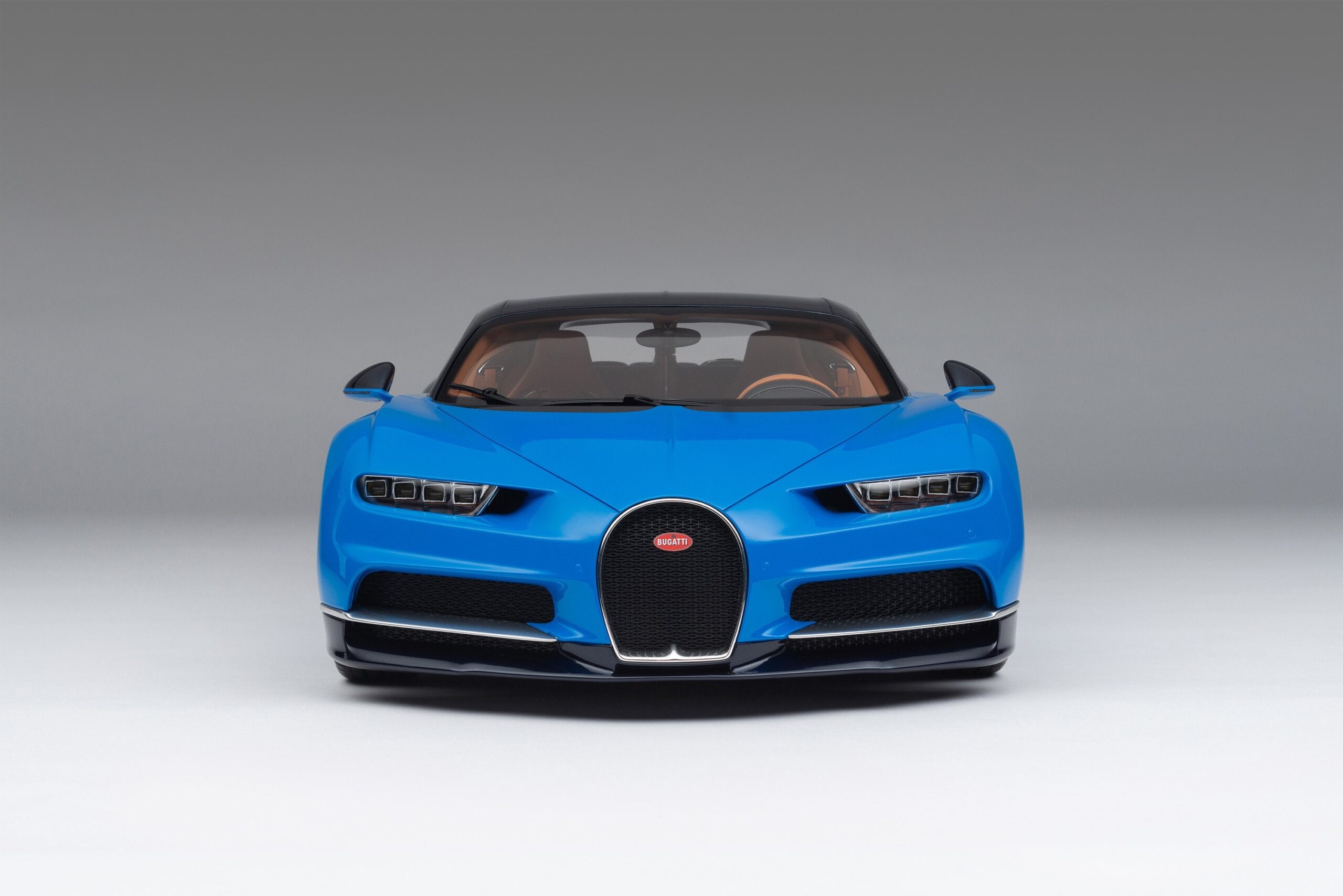 Amalgam Bugatti Chiron Genfer Automobilsalon 2016 - Blau | 1:8 – Bild 4