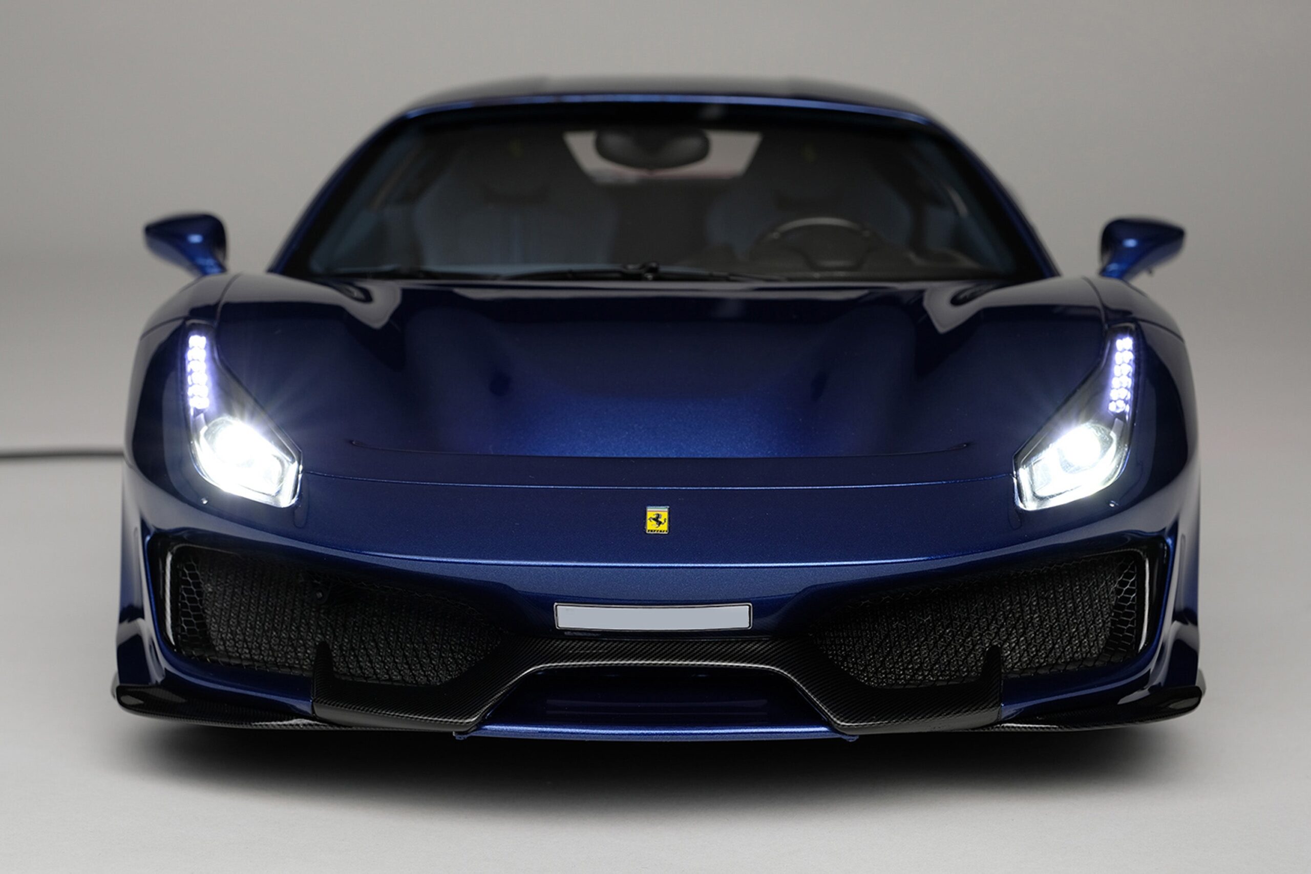 Amalgam Ferrari 488 GTB & Spider Tailor Made | 1:8 - Image 16