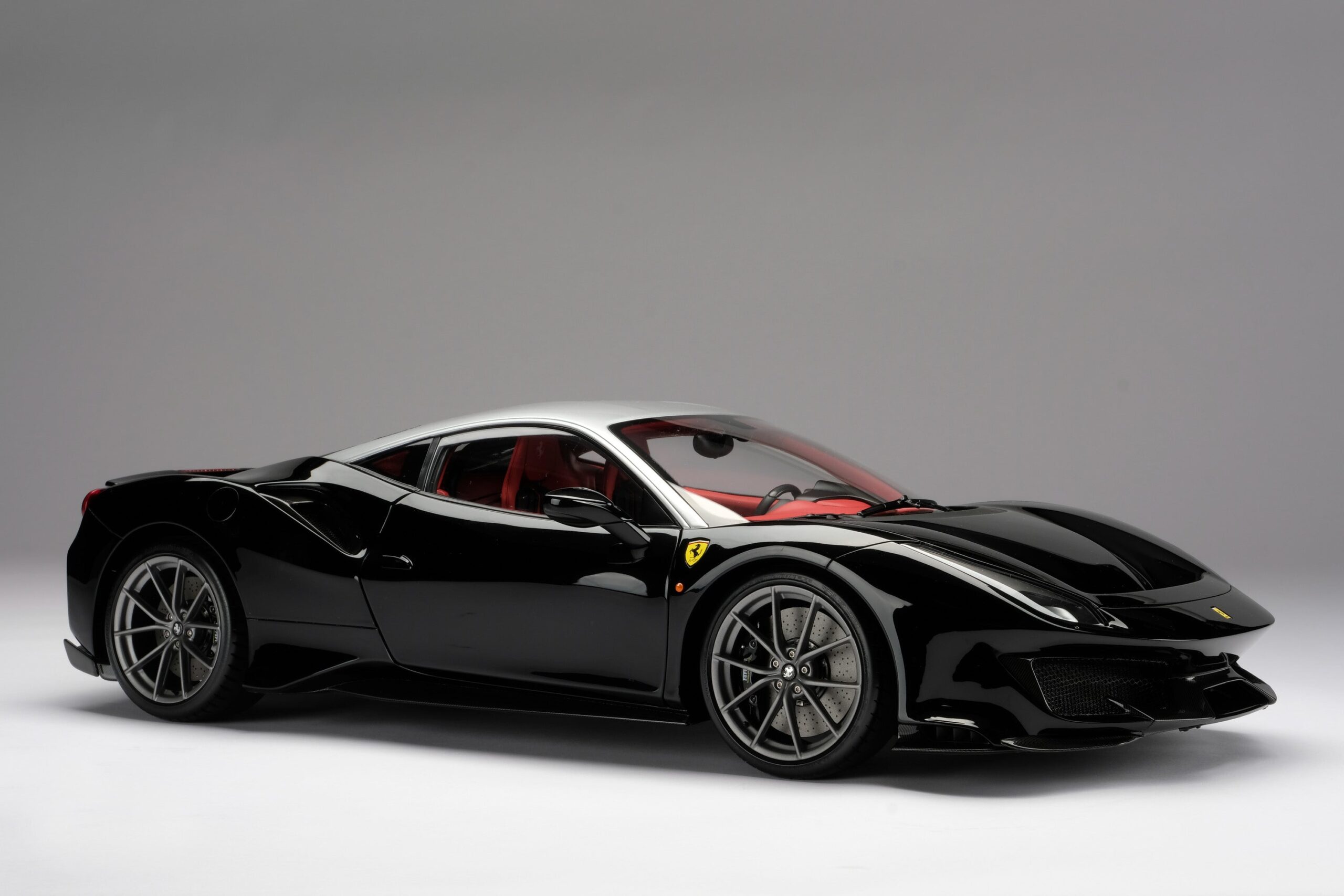 Amalgam Ferrari 488 GTB & Spider Tailor Made | 1:8 - Image 24