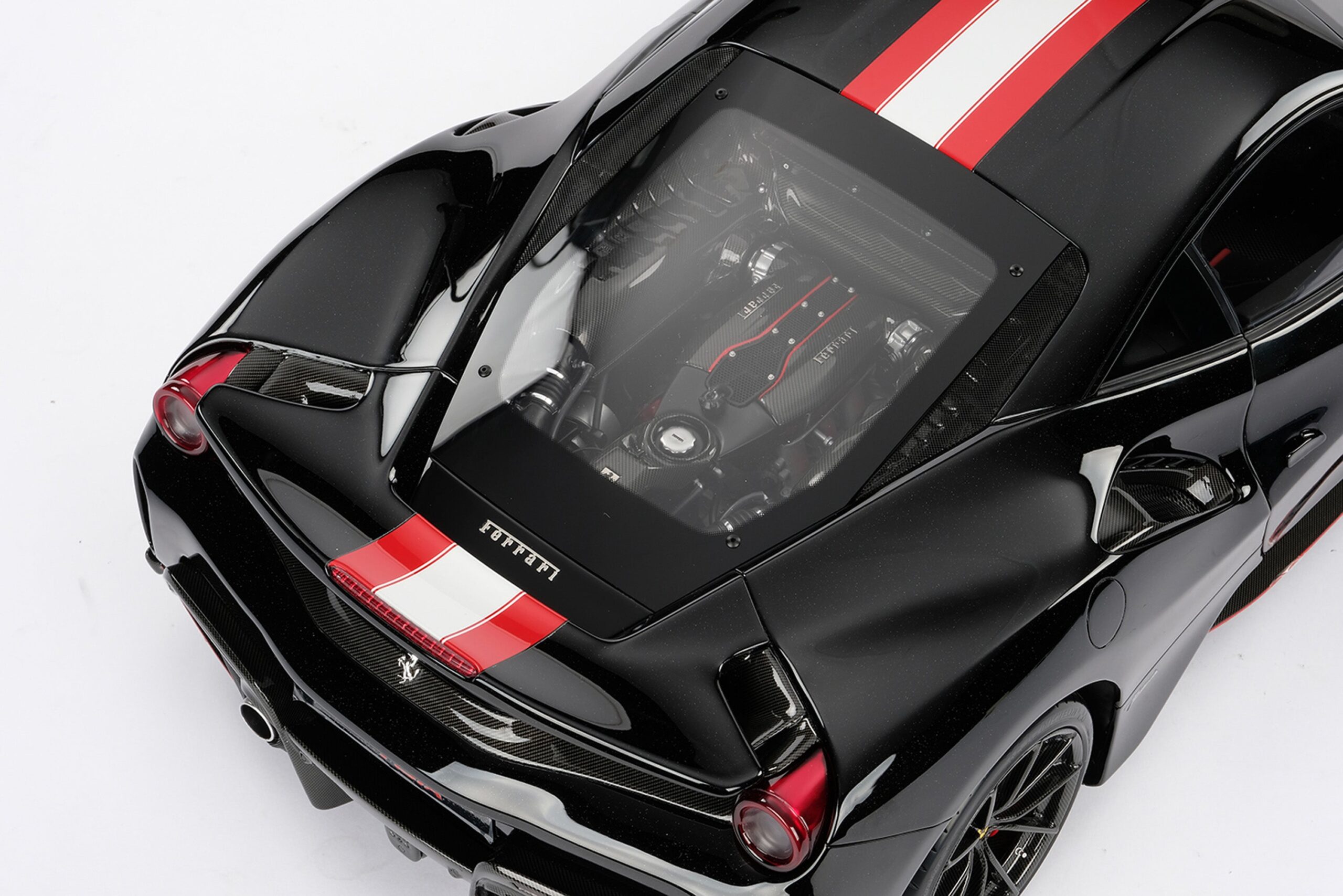 Amalgam Ferrari 488 GTB & Spider Tailor Made | 1:8 - Image 29
