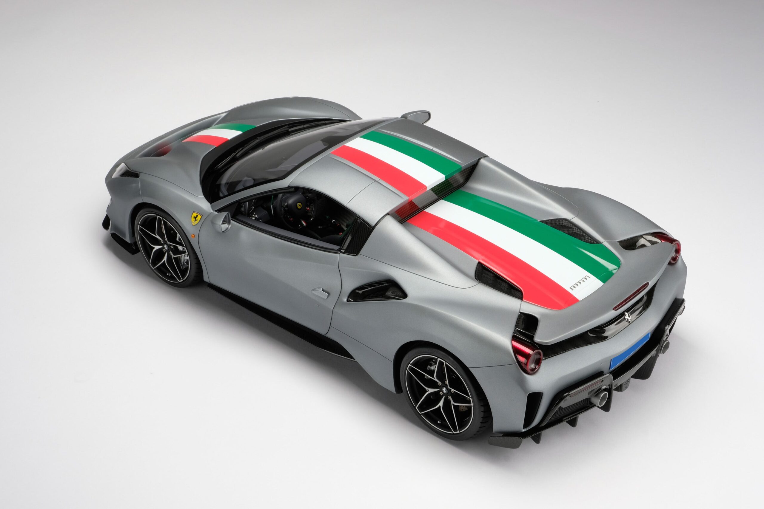 Amalgam Ferrari 488 GTB & Spider Tailor Made | 1:8 - Image 33