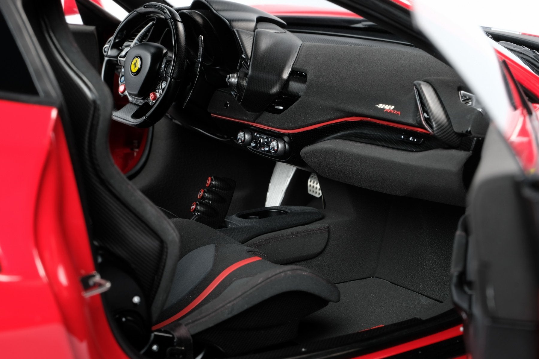 Amalgam Ferrari 488 Pista | 1:8 - 画像10