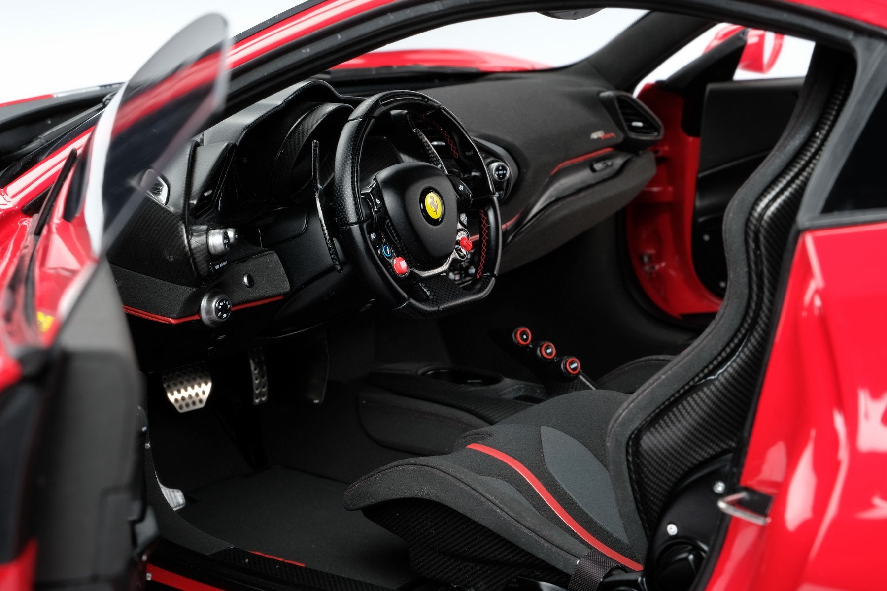 Amalgam Ferrari 488 Pista | 1:8 - 画像6