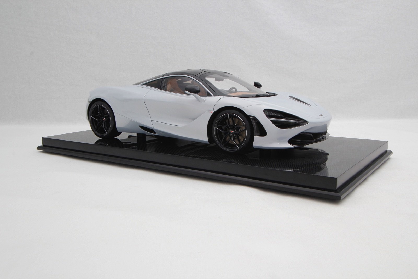 Amalgam McLaren 720S (2017) - Orange | 1:8 – Bild 7