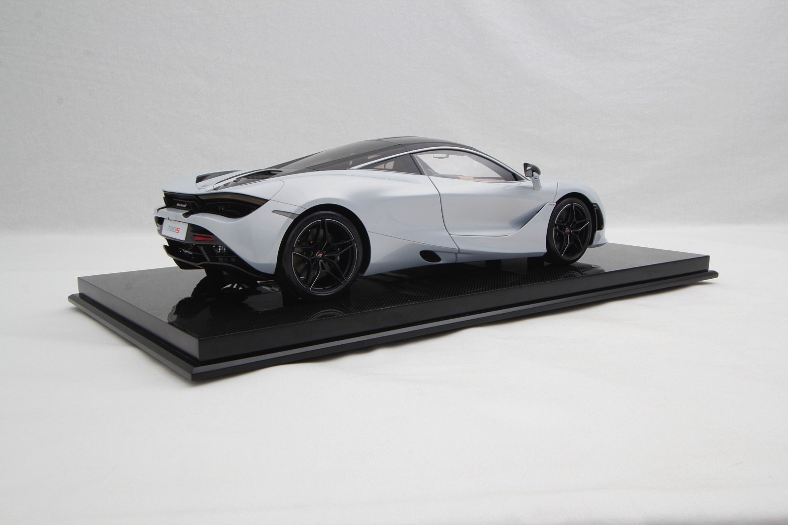 Amalgam McLaren 720S (2017) - Orange | 1:8 – Bild 8