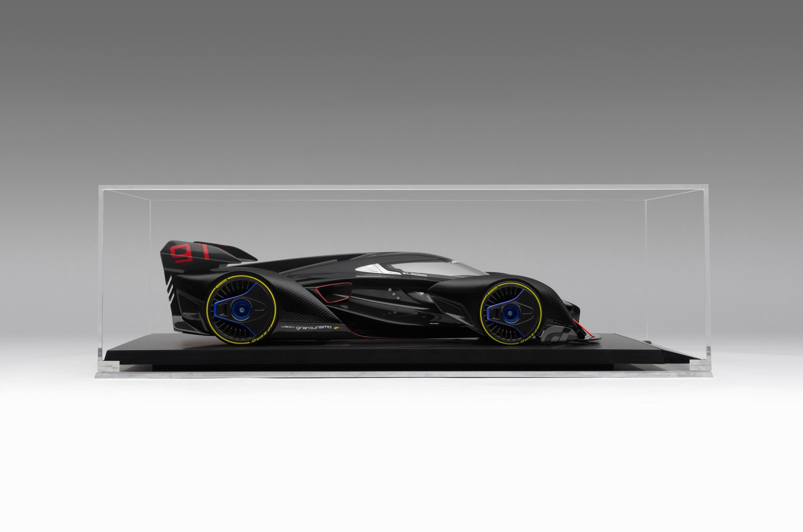 Amalgam McLaren Ultimate Vision Gran Turismo (2017) Signed Edition - Mehrfarbig | 1:8 – Bild 24