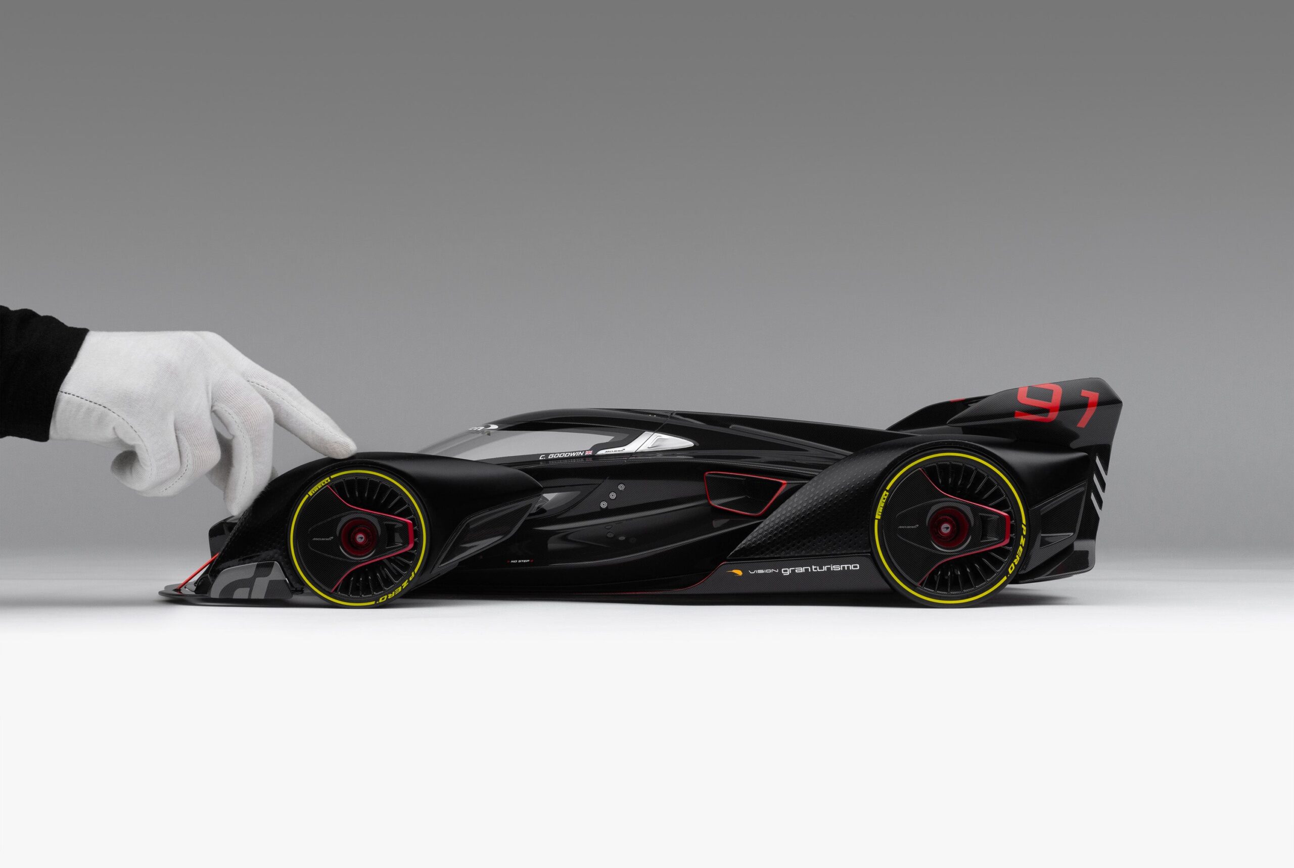 Amalgam McLaren Ultimate Vision Gran Turismo (2017) Signed Edition - Mehrfarbig | 1:8 – Bild 3