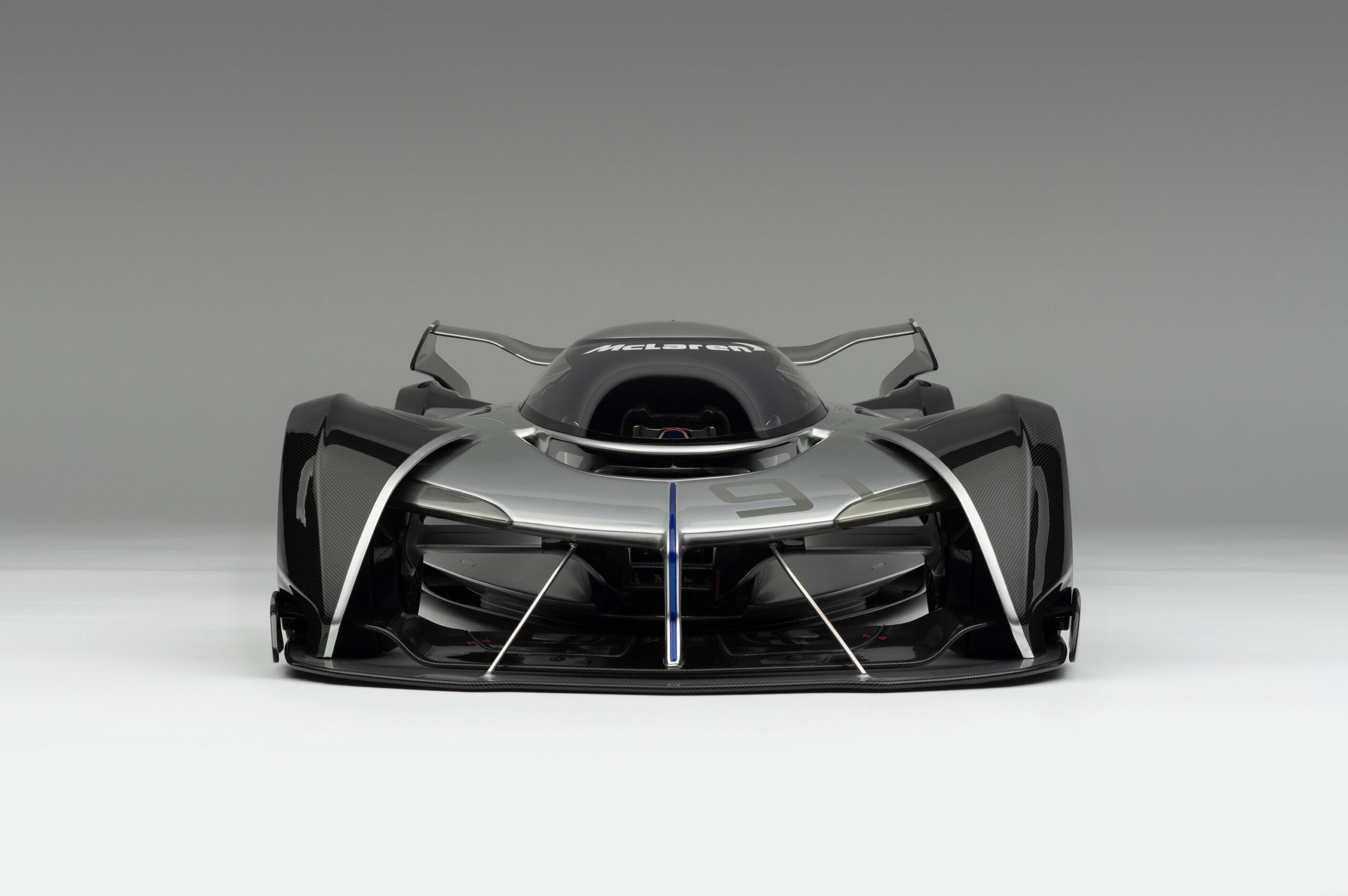 Amalgam McLaren Ultimate Vision Gran Turismo (2017) Signed Edition - Mehrfarbig | 1:8 – Bild 28