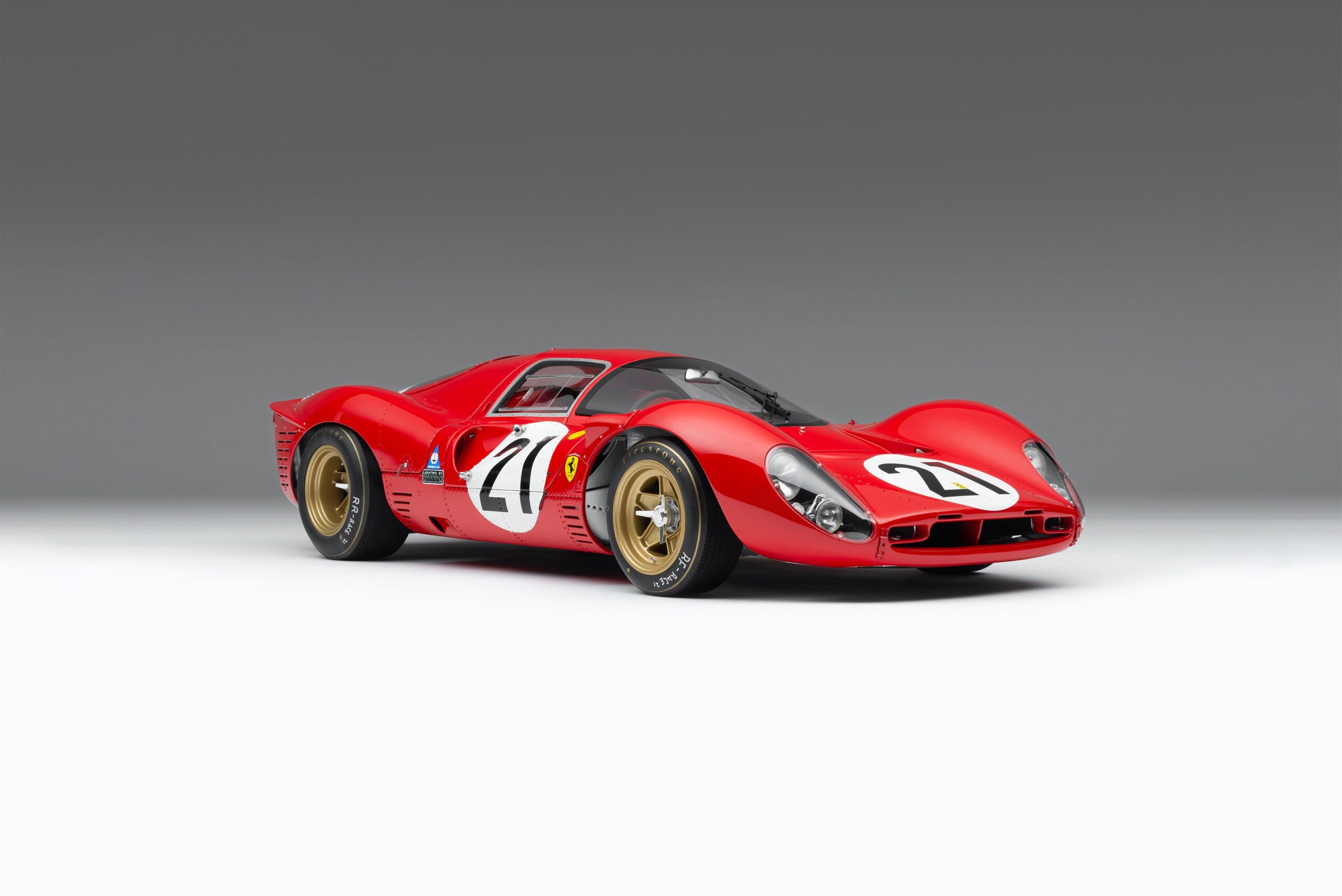 Amalgam Ferrari 330 P4 1967 Le Mans 2. Platz - Rot | 1:8 - Image 2