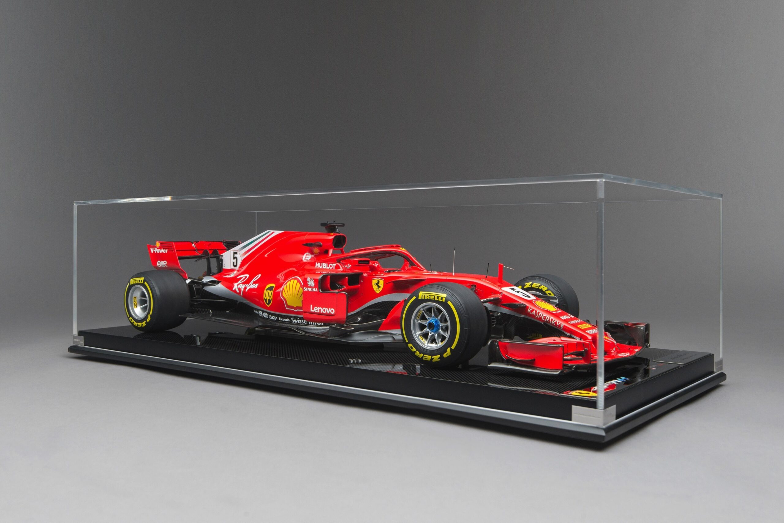 Amalgam Ferrari SF71H 2018 Australian Grand Prix - Rot | 1:8 – Bild 12