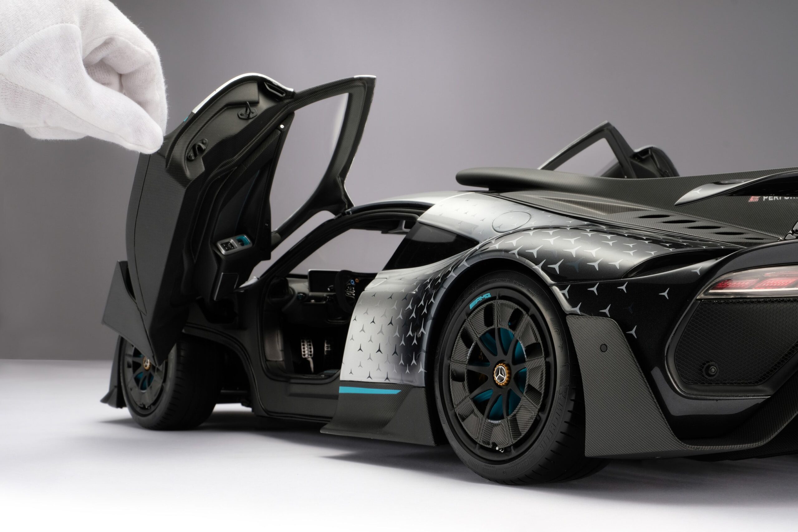 Amalgam Mercedes-AMG ONE (2022) | 1:8 - Image 4