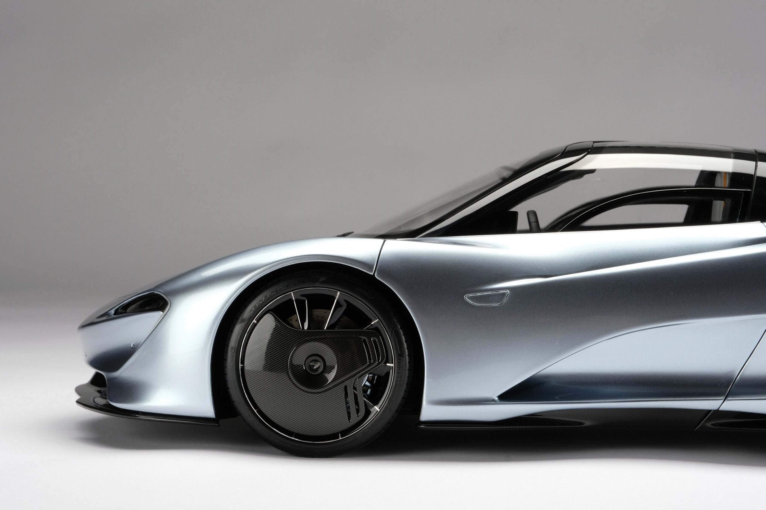 Amalgam McLaren Speedtail (2020) - Rot | 1:8 - Image 6