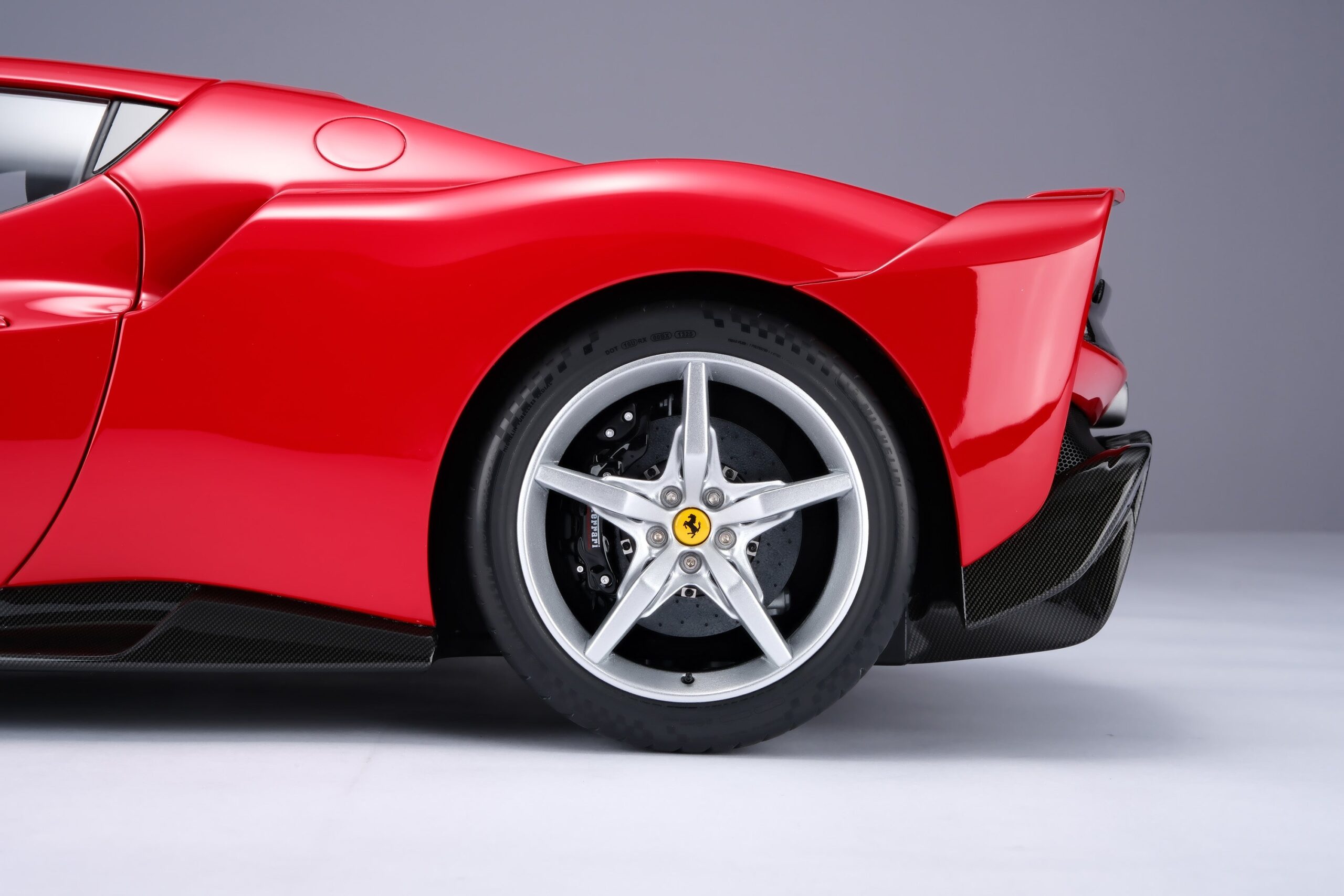 Amalgam Ferrari 296 Speciale (2025) - Rot | 1:8 - Image 10