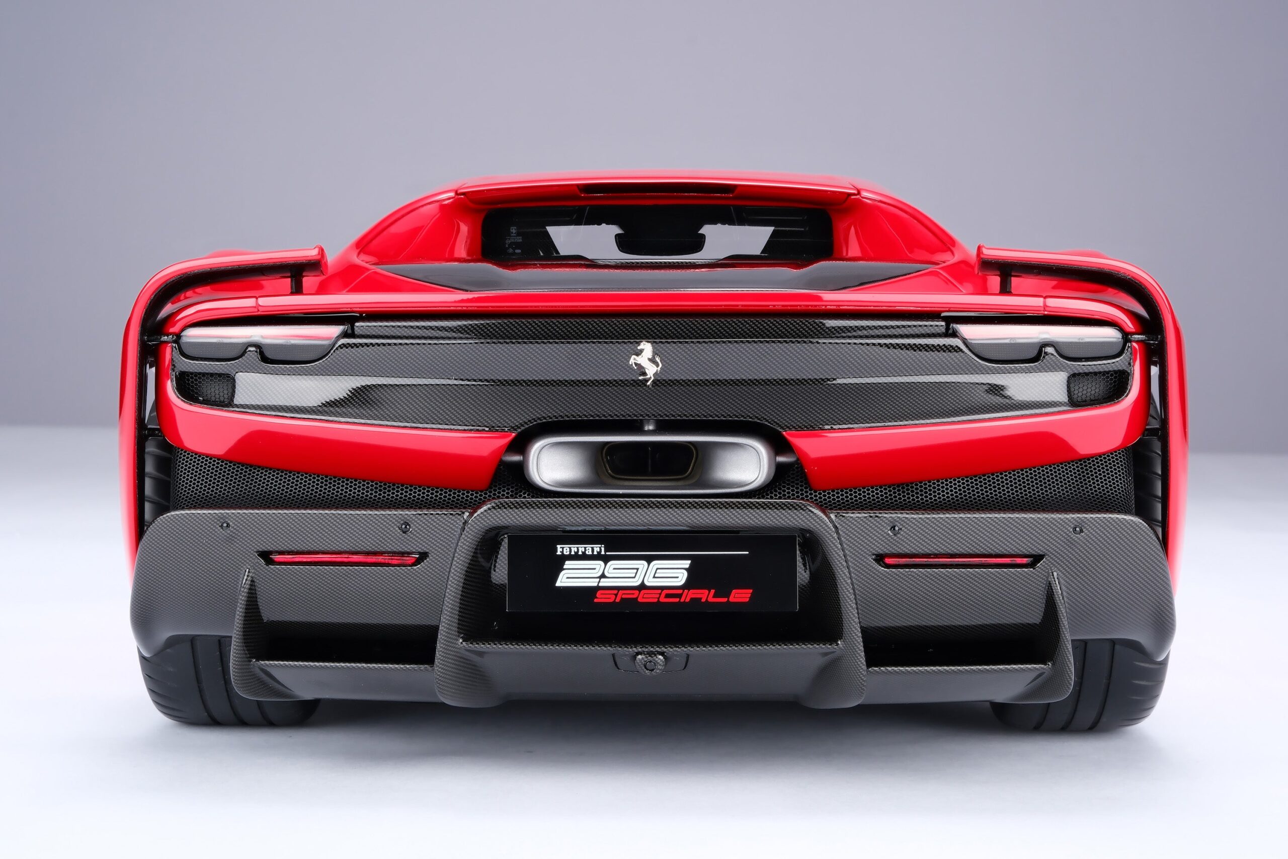 Amalgam Ferrari 296 Speciale (2025) - Rot | 1:8 - Image 17